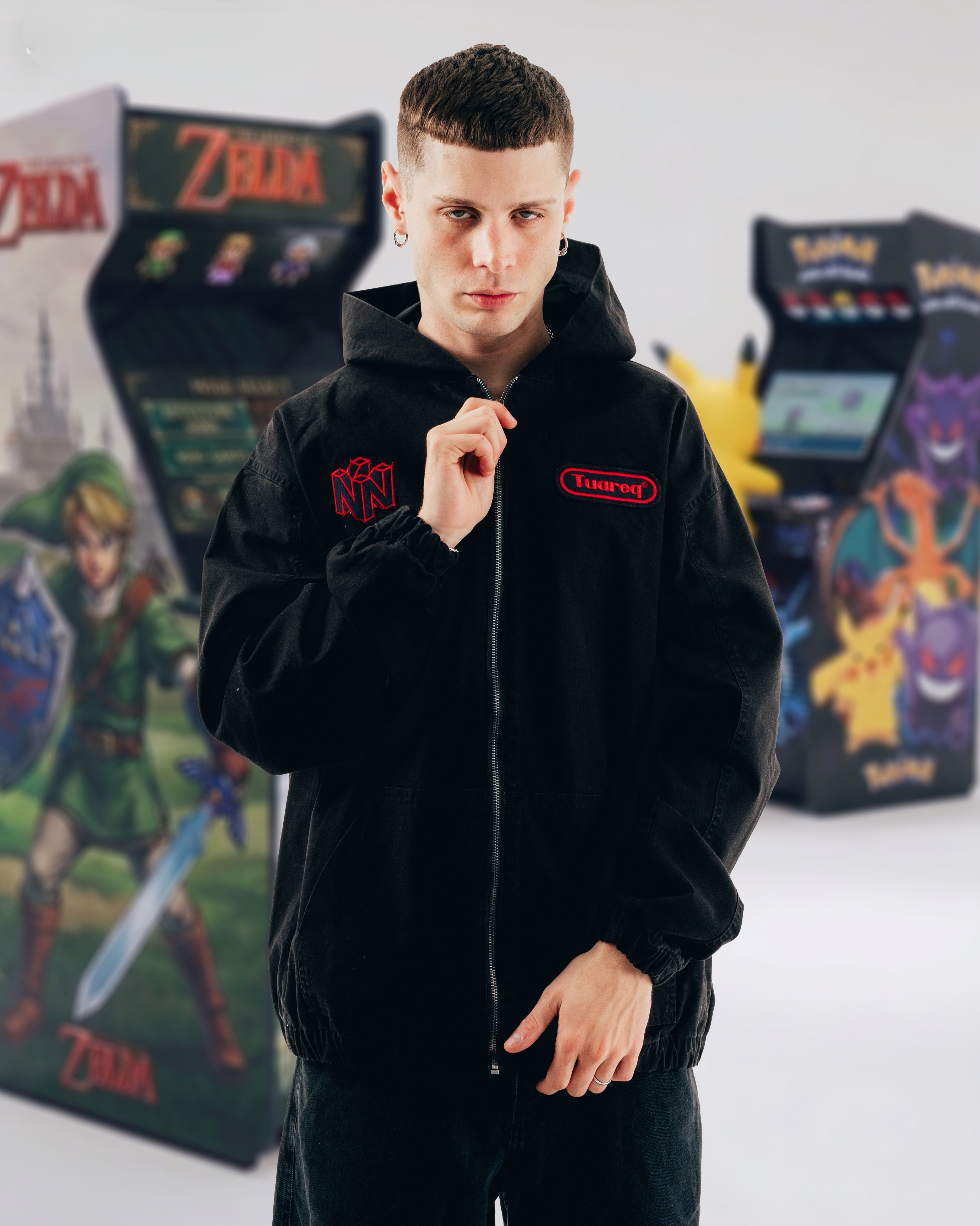 CAMPERA DEPORTIVA [ NINTENDO ] LOGO BLACK