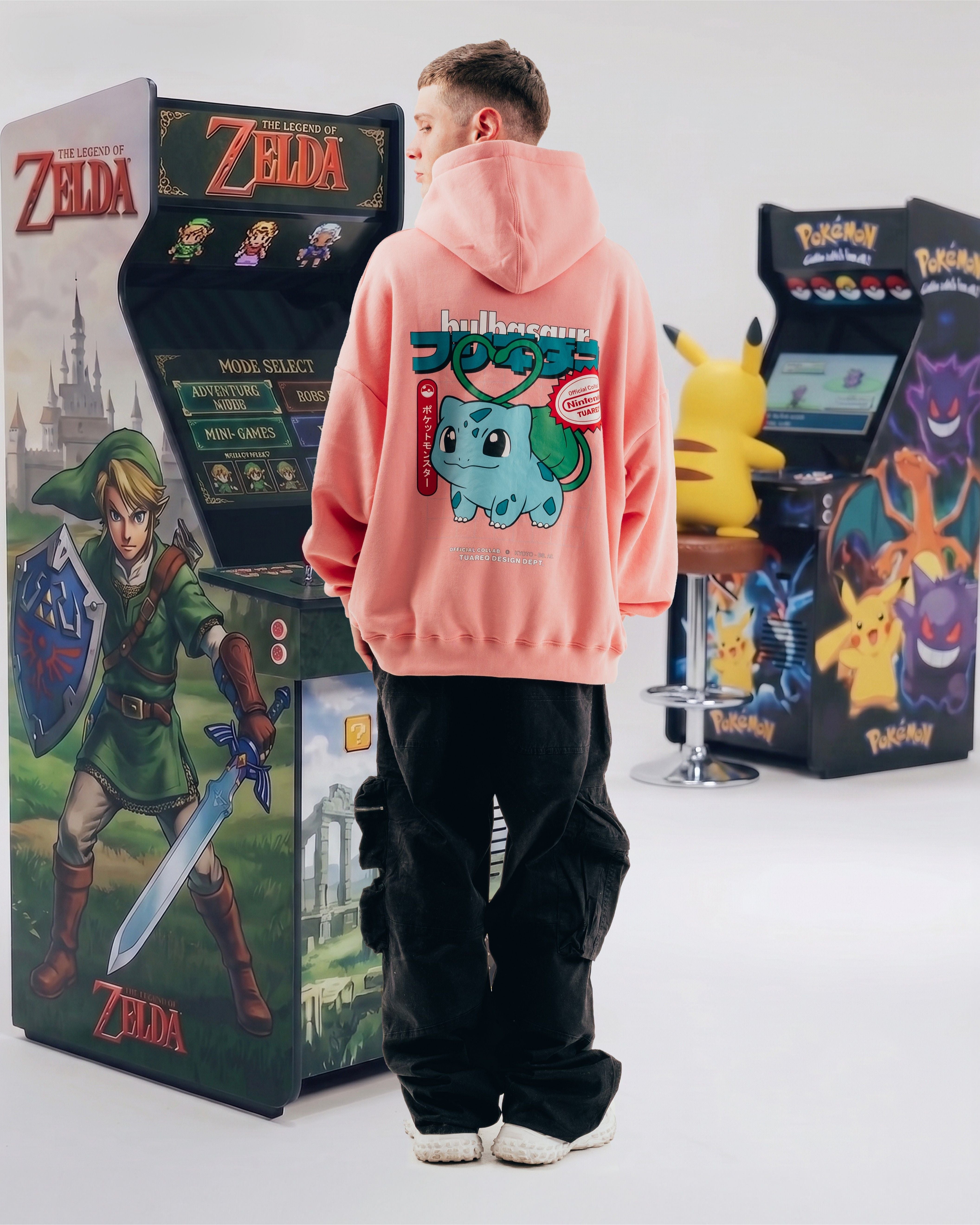 HOODIE [ NINTENDO ] BULBASAUR PINK