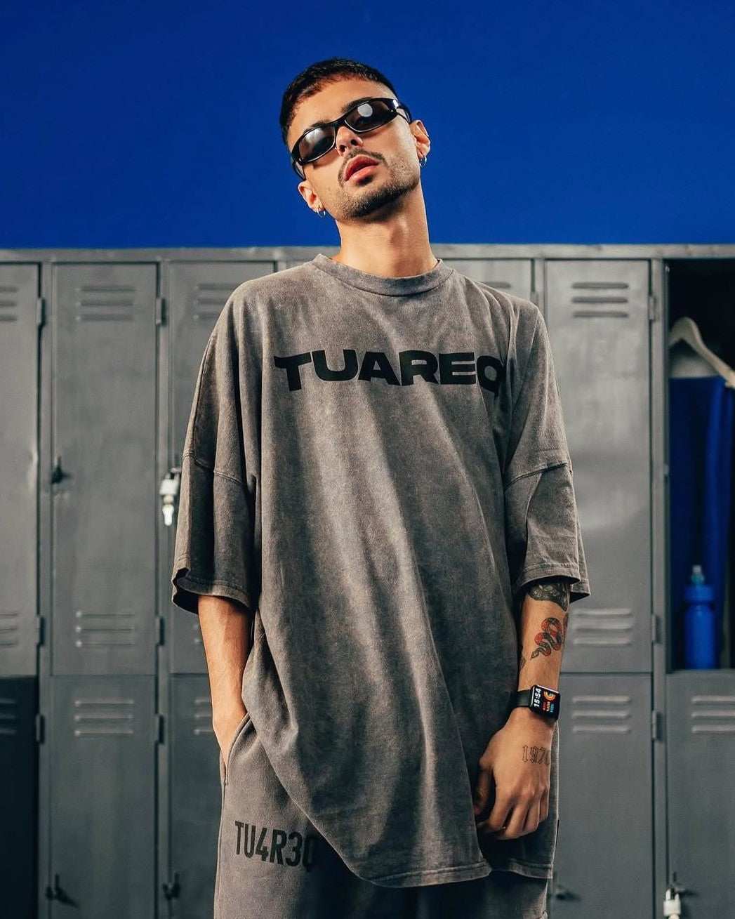 REMERA OVERSIZED [ EGIPTO ] ISOLOGO WASHED