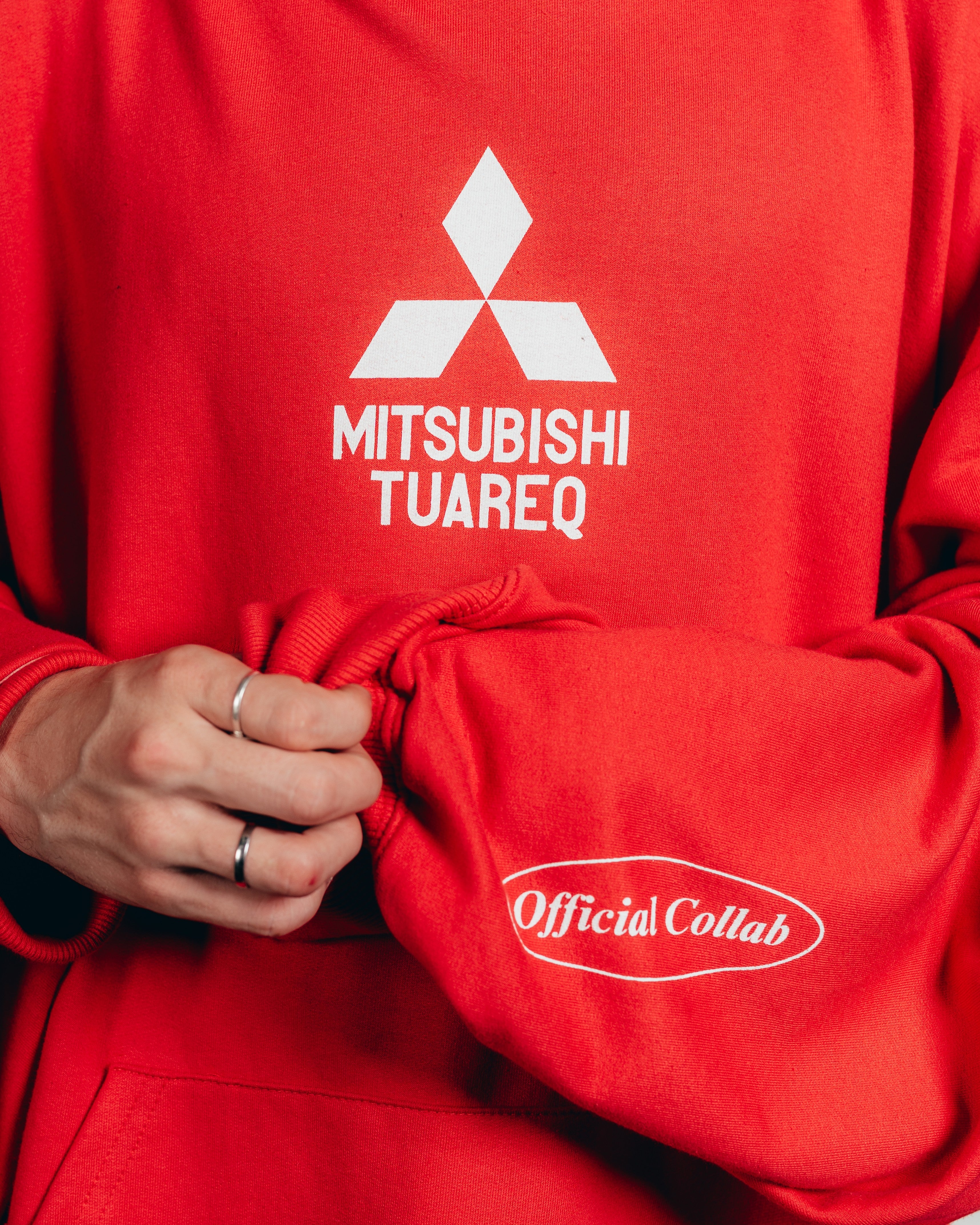 HOODIE MEGAOVERSIZED [ MITSUBISHI ] LOGO RED