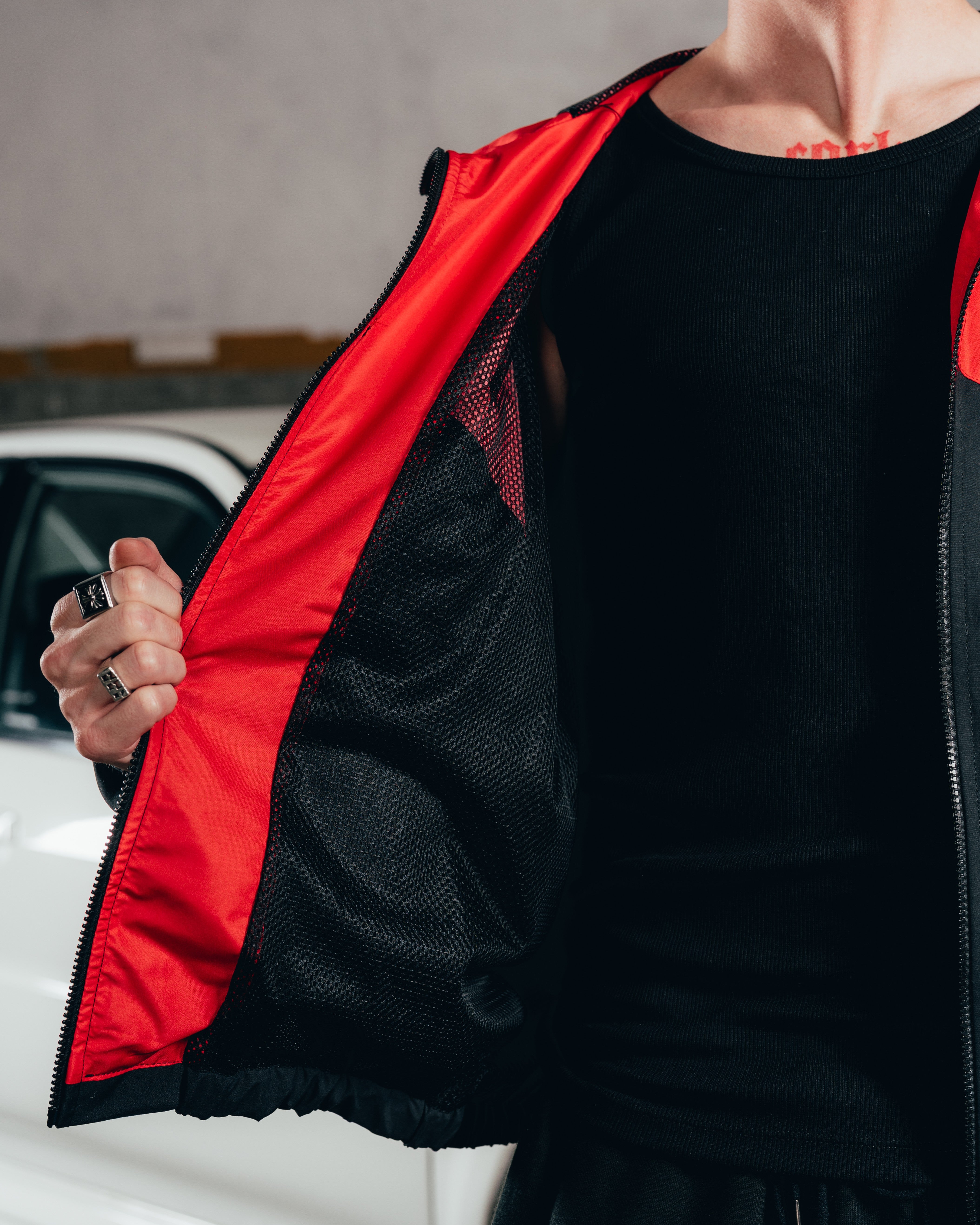 CAMPERA DEPORTIVA ROMPEVIENTO [ MITSUBISHI ] BICOLOR BLACK