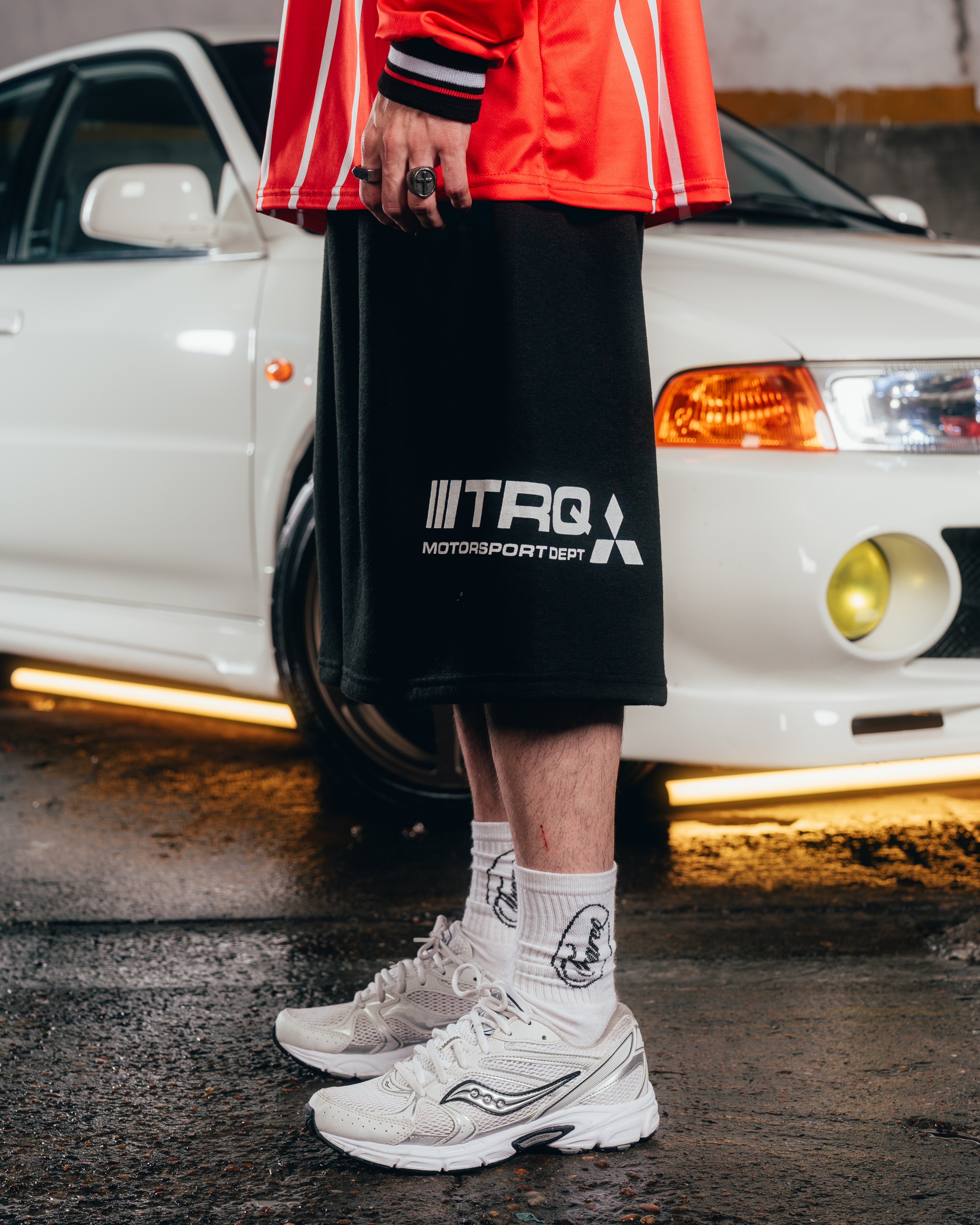 SHORT OVERSIZED [ MITSUBISHI ] TRQ BLACK