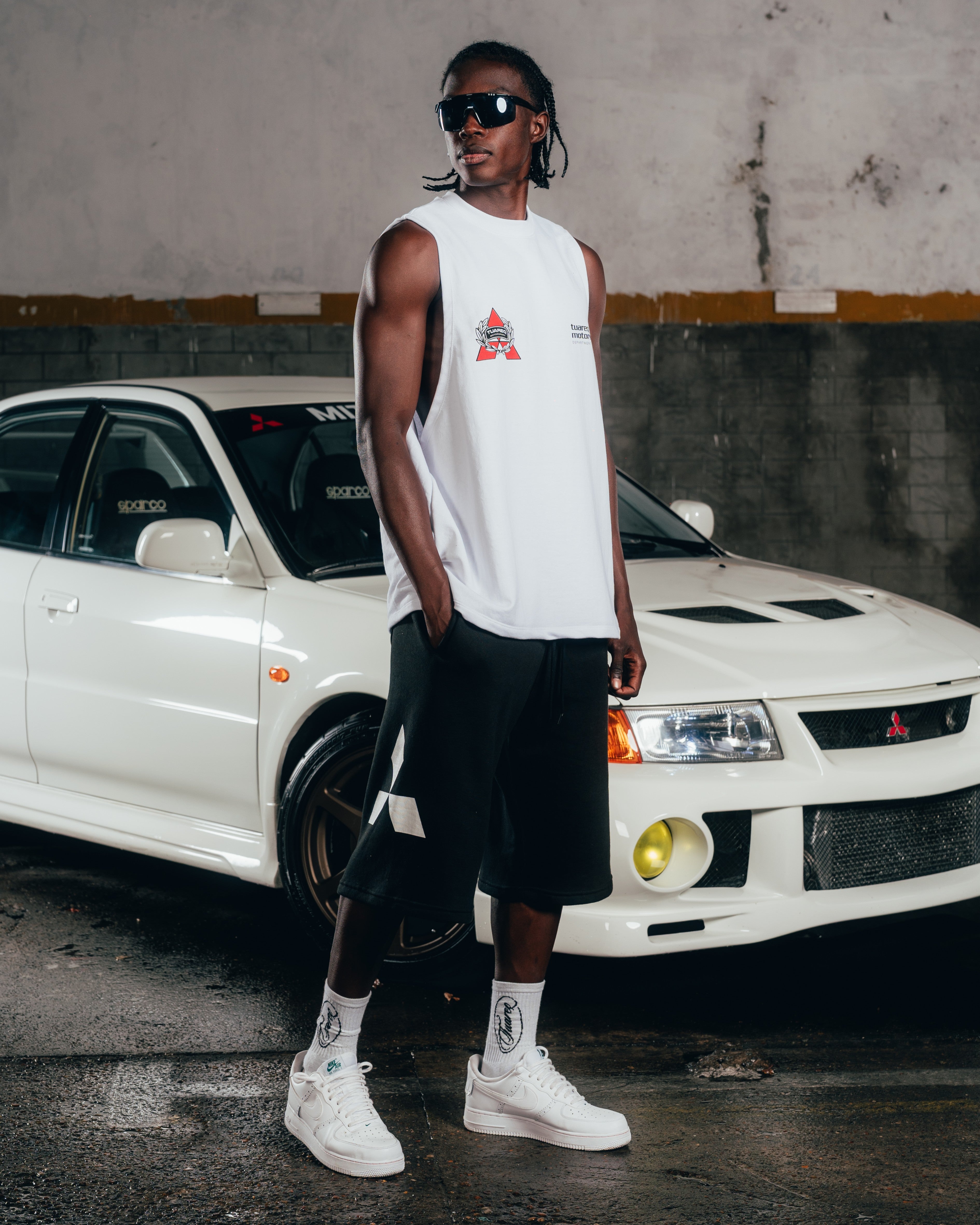 MUSCULOSA PESADA [ MITSUBISHI ] SHIELD WHITE