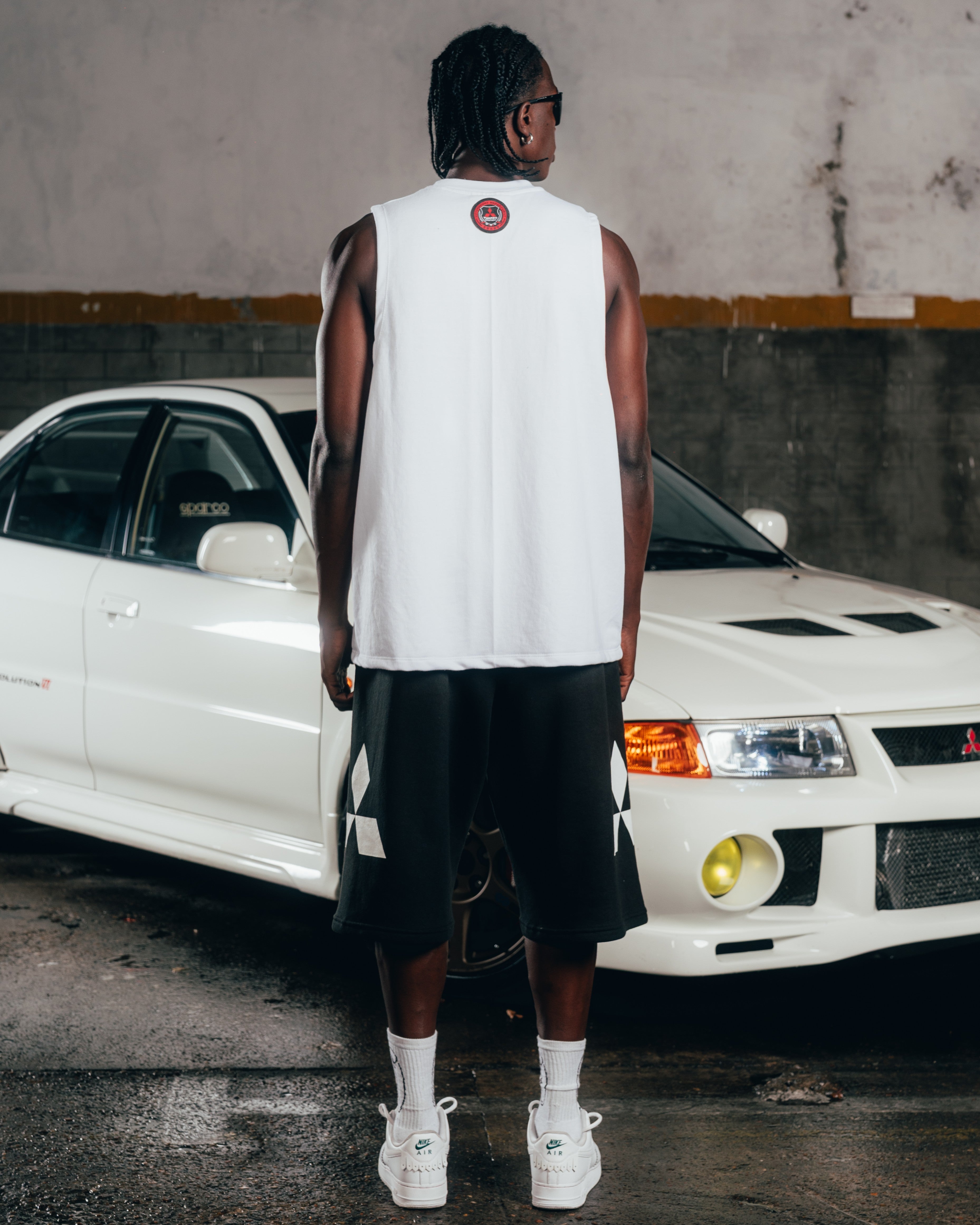 MUSCULOSA PESADA [ MITSUBISHI ] SHIELD WHITE