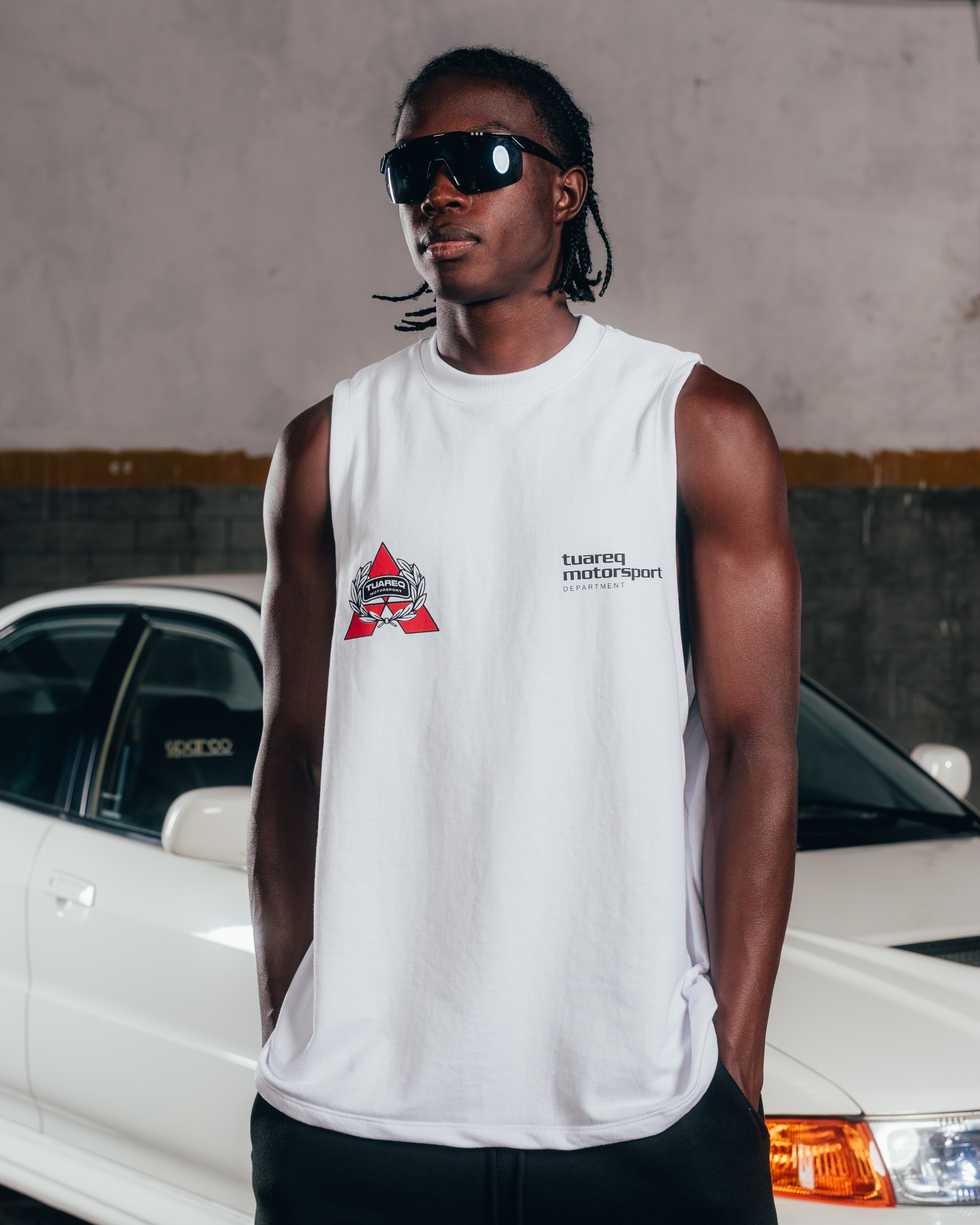 MUSCULOSA PESADA [ MITSUBISHI ] SHIELD WHITE