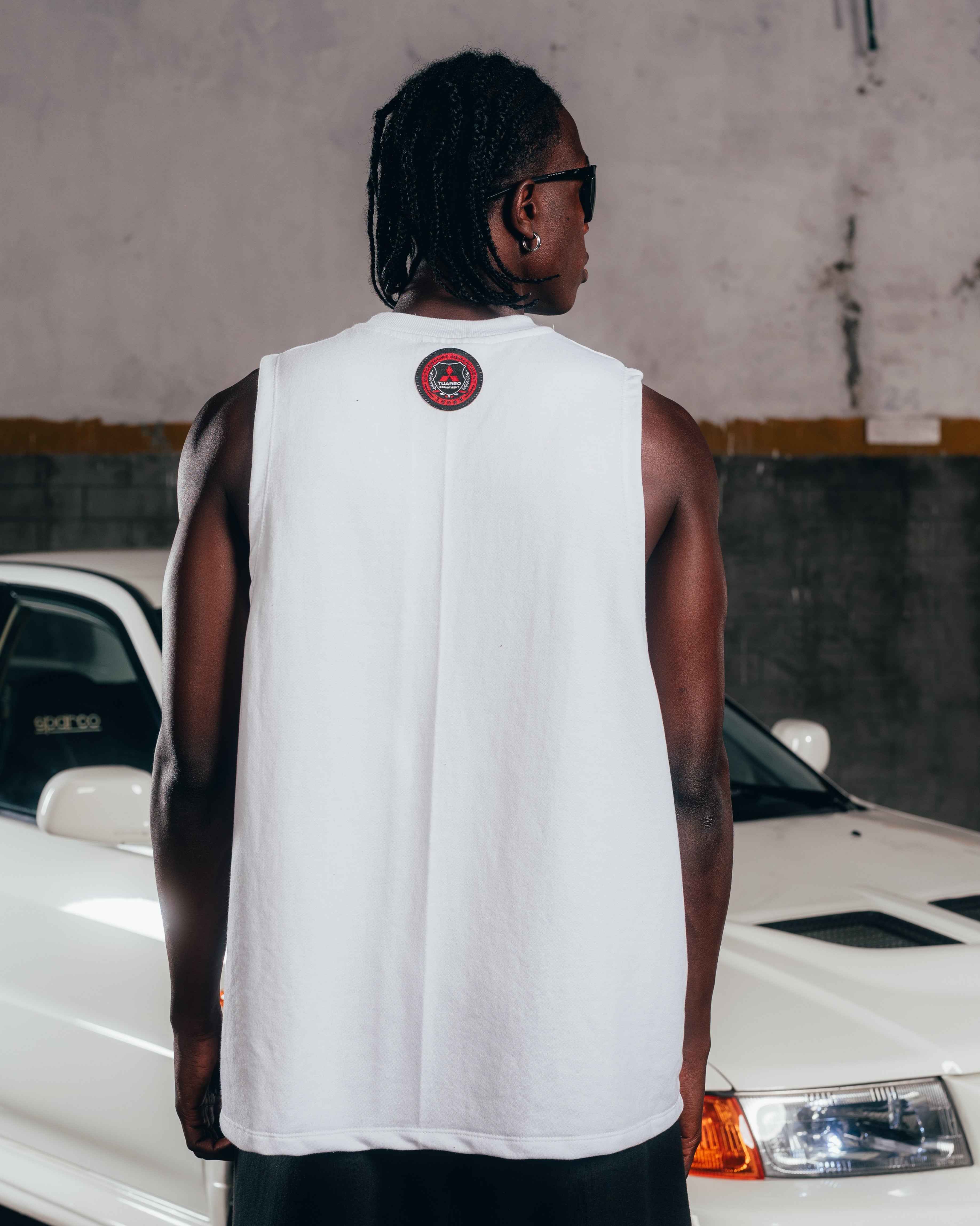 MUSCULOSA PESADA [ MITSUBISHI ] SHIELD WHITE