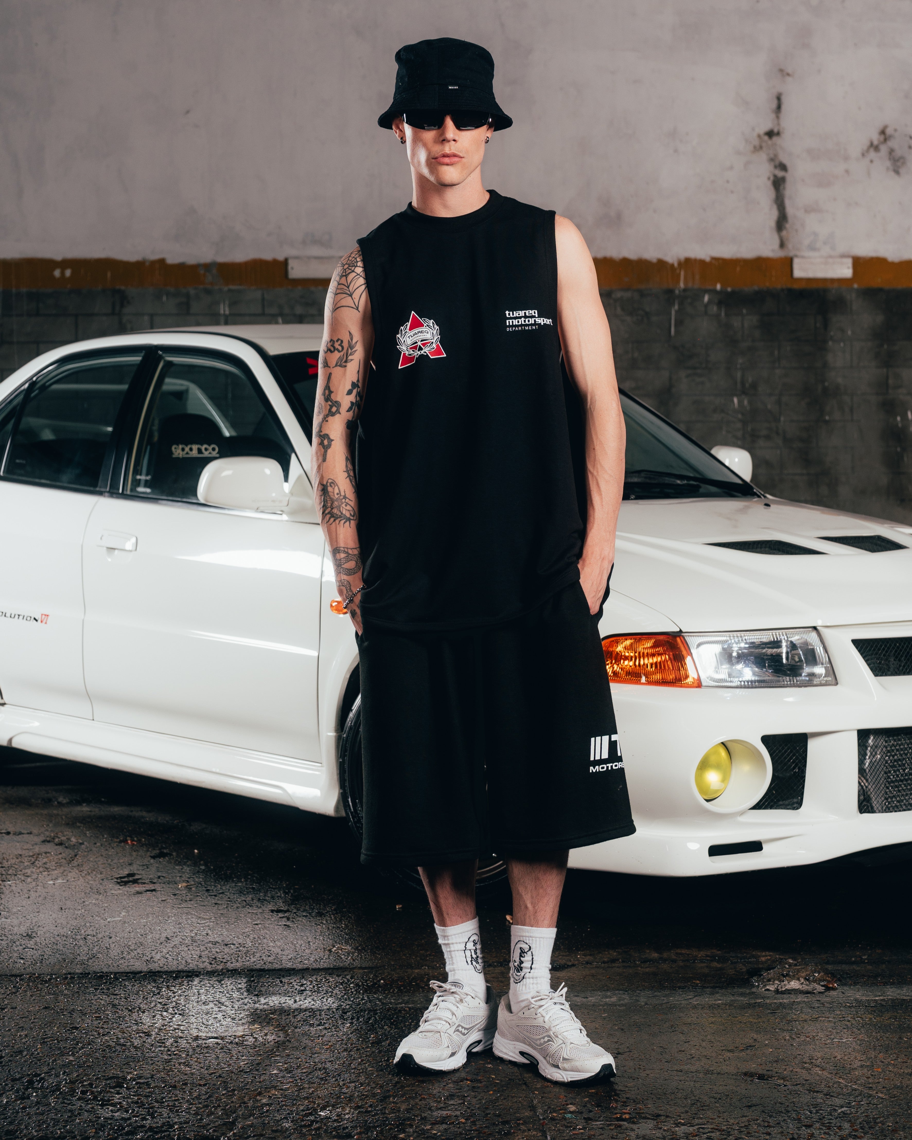 MUSCULOSA PESADA [ MITSUBISHI ] SHIELD BLACK