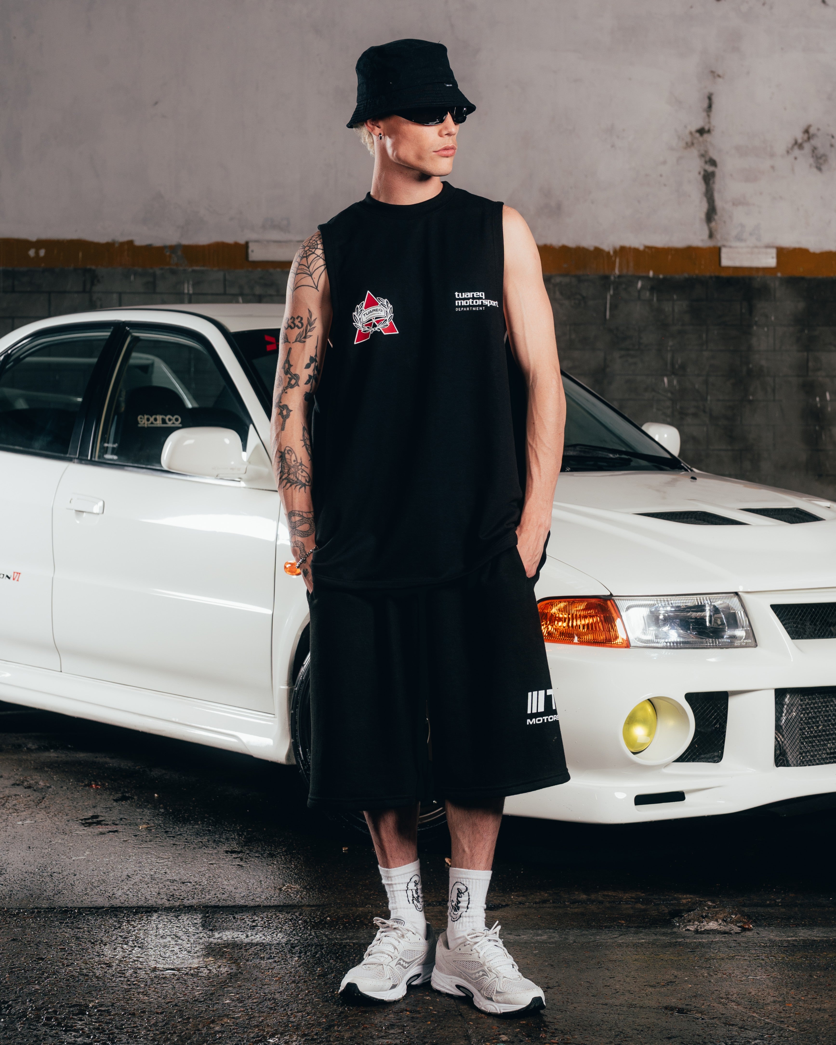 MUSCULOSA PESADA [ MITSUBISHI ] SHIELD BLACK