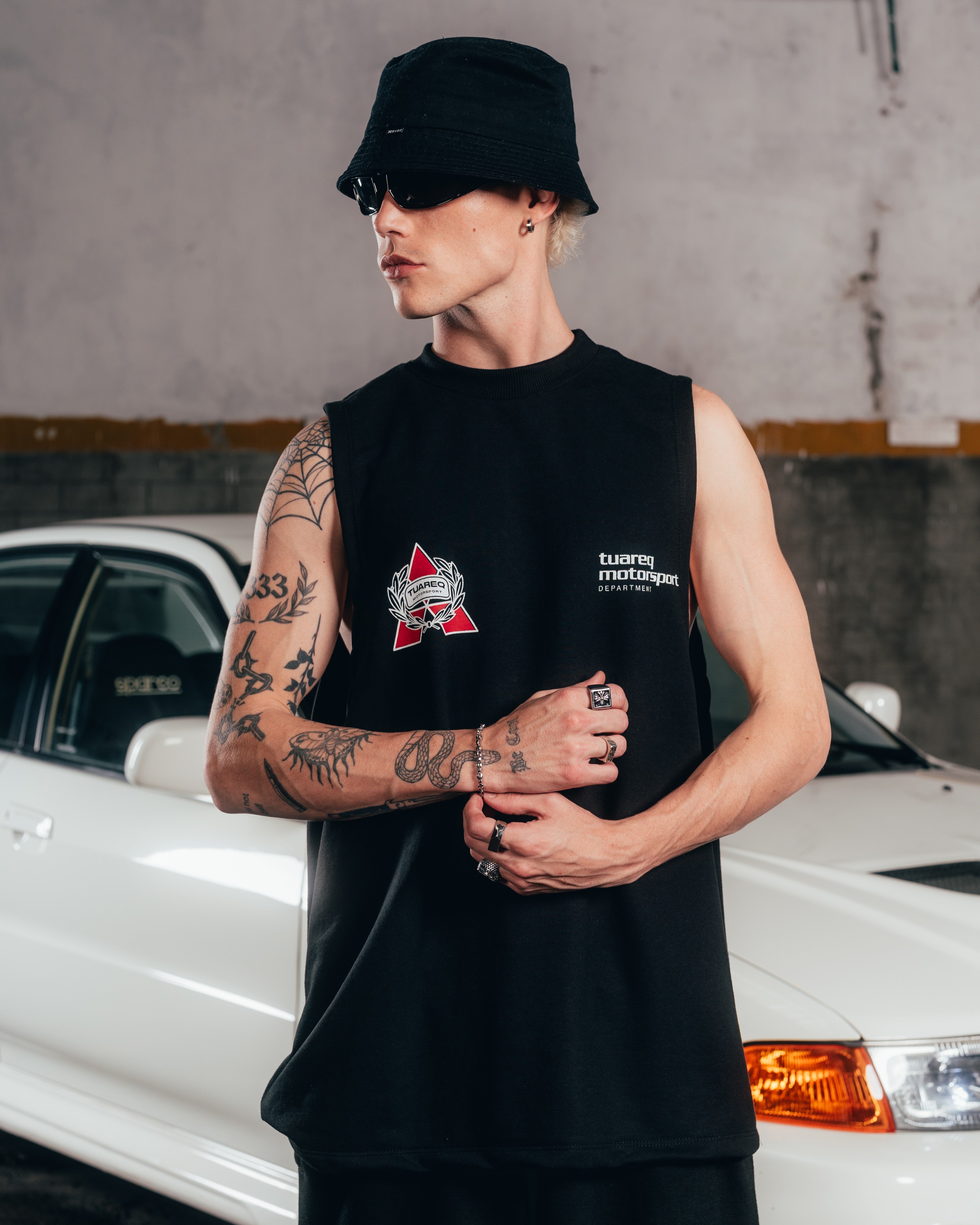 MUSCULOSA PESADA [ MITSUBISHI ] SHIELD BLACK