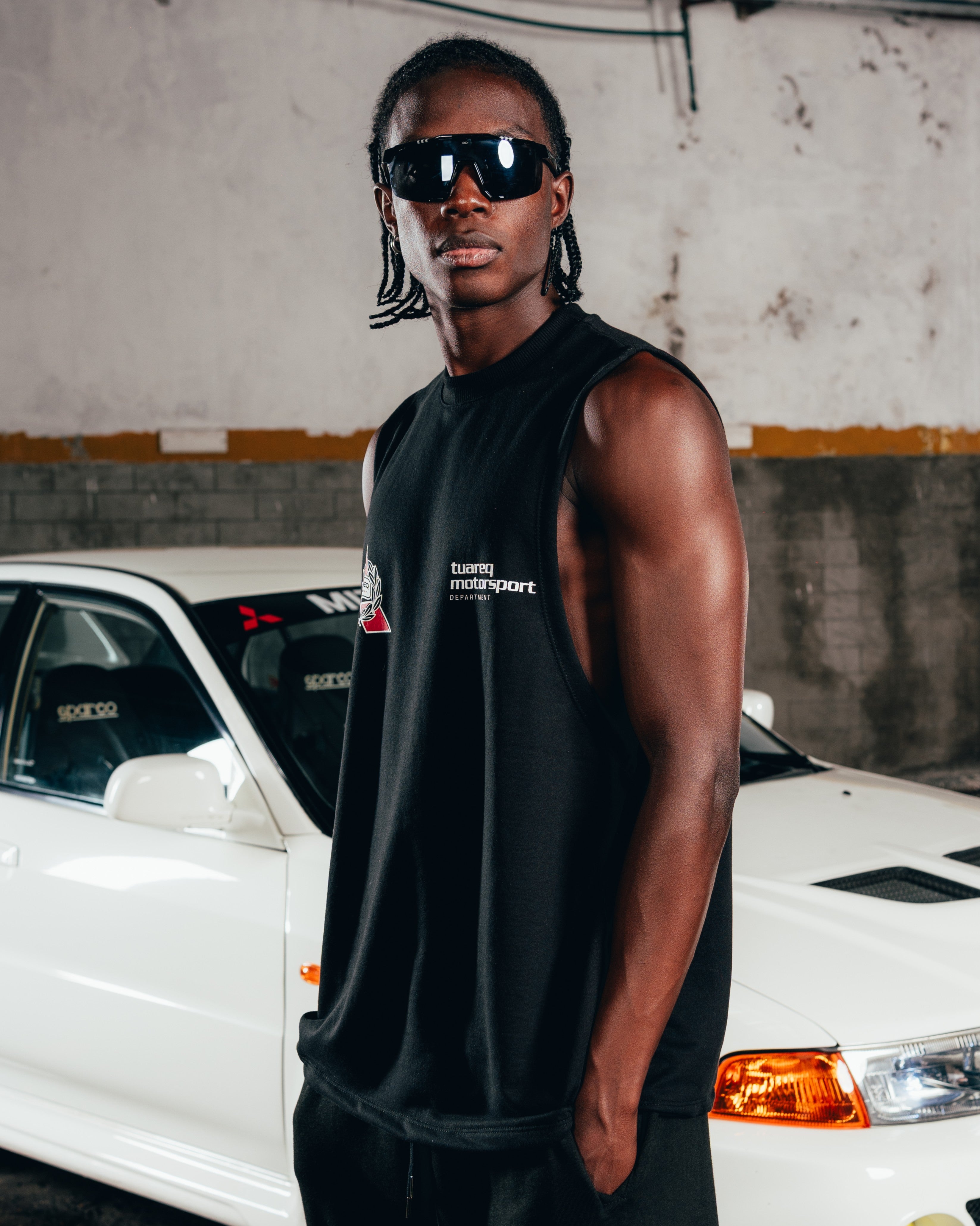 MUSCULOSA PESADA [ MITSUBISHI ] SHIELD BLACK