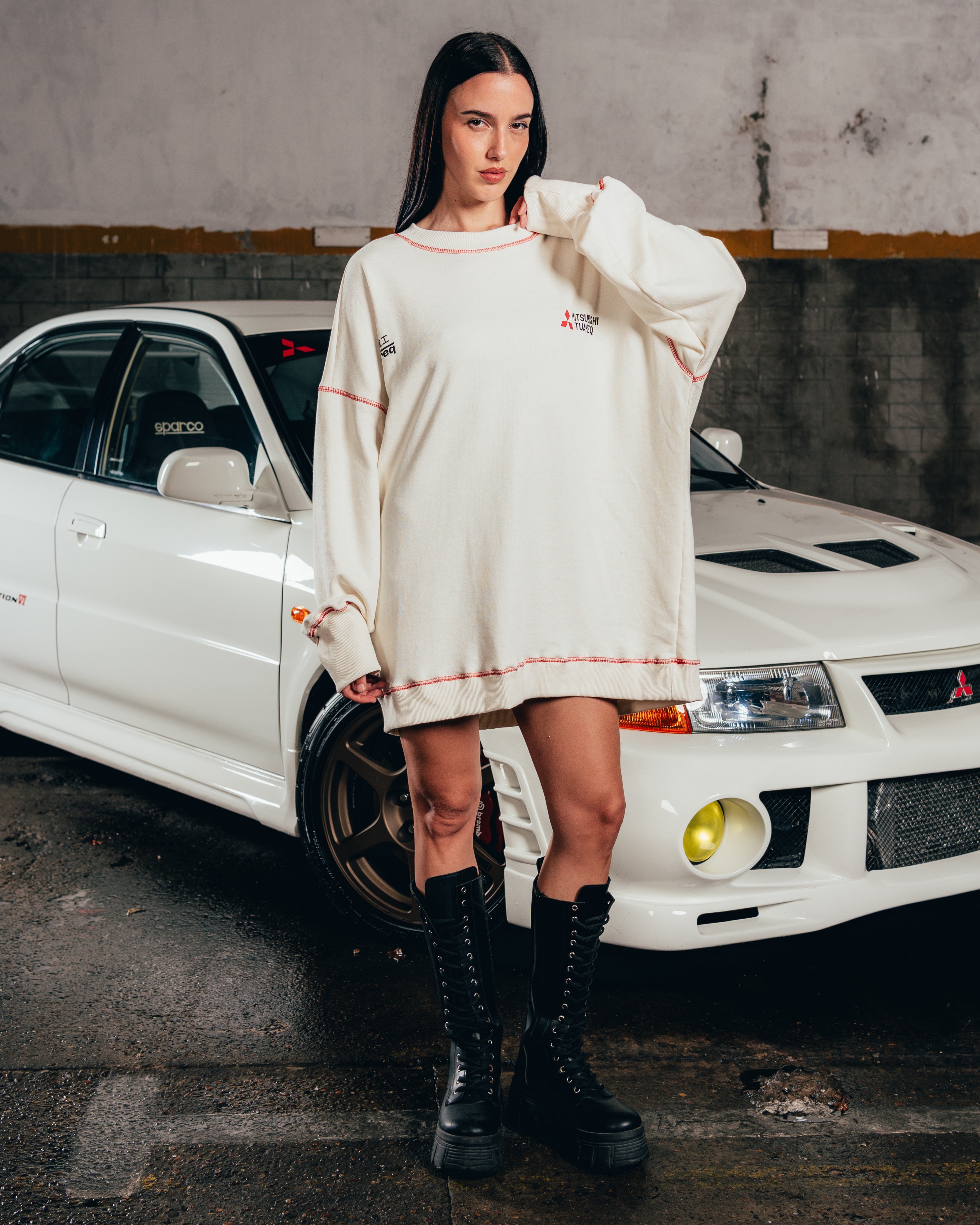 CREWNECK [ MITSUBISHI ] COSTURA WHITE