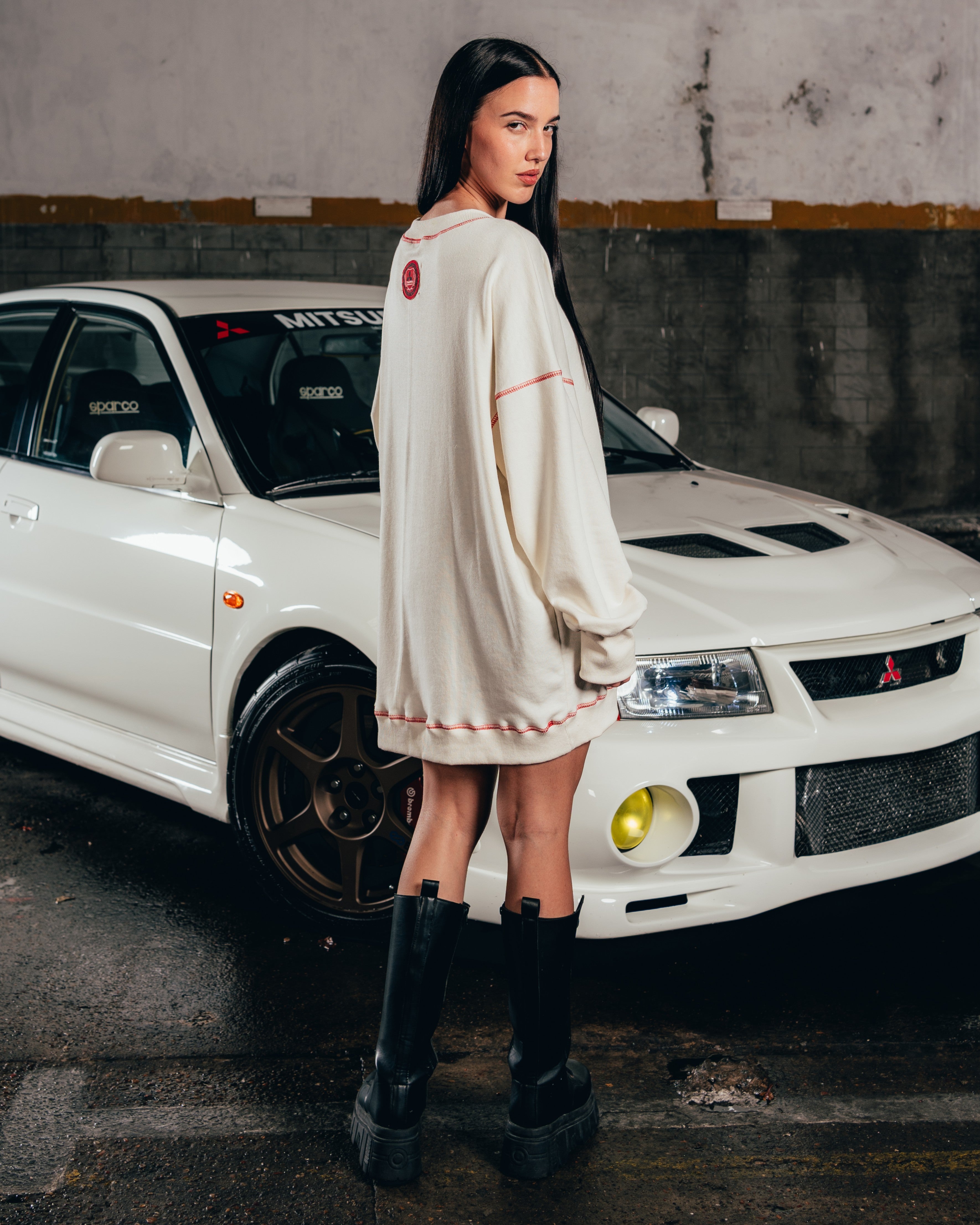 CREWNECK [ MITSUBISHI ] COSTURA WHITE