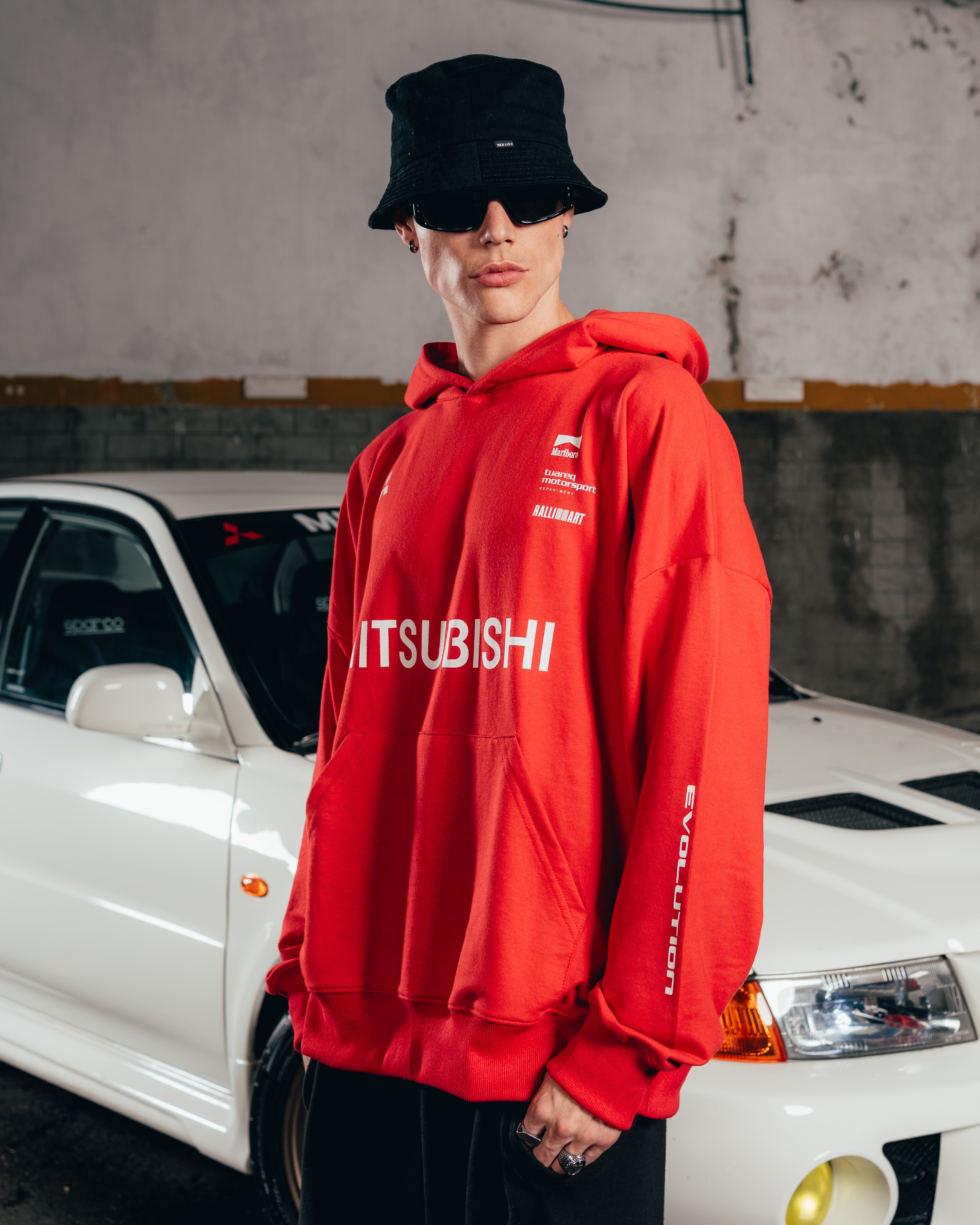 HOODIE OVERSIZED [ MITSUBISHI ] MOTORSPORT RED