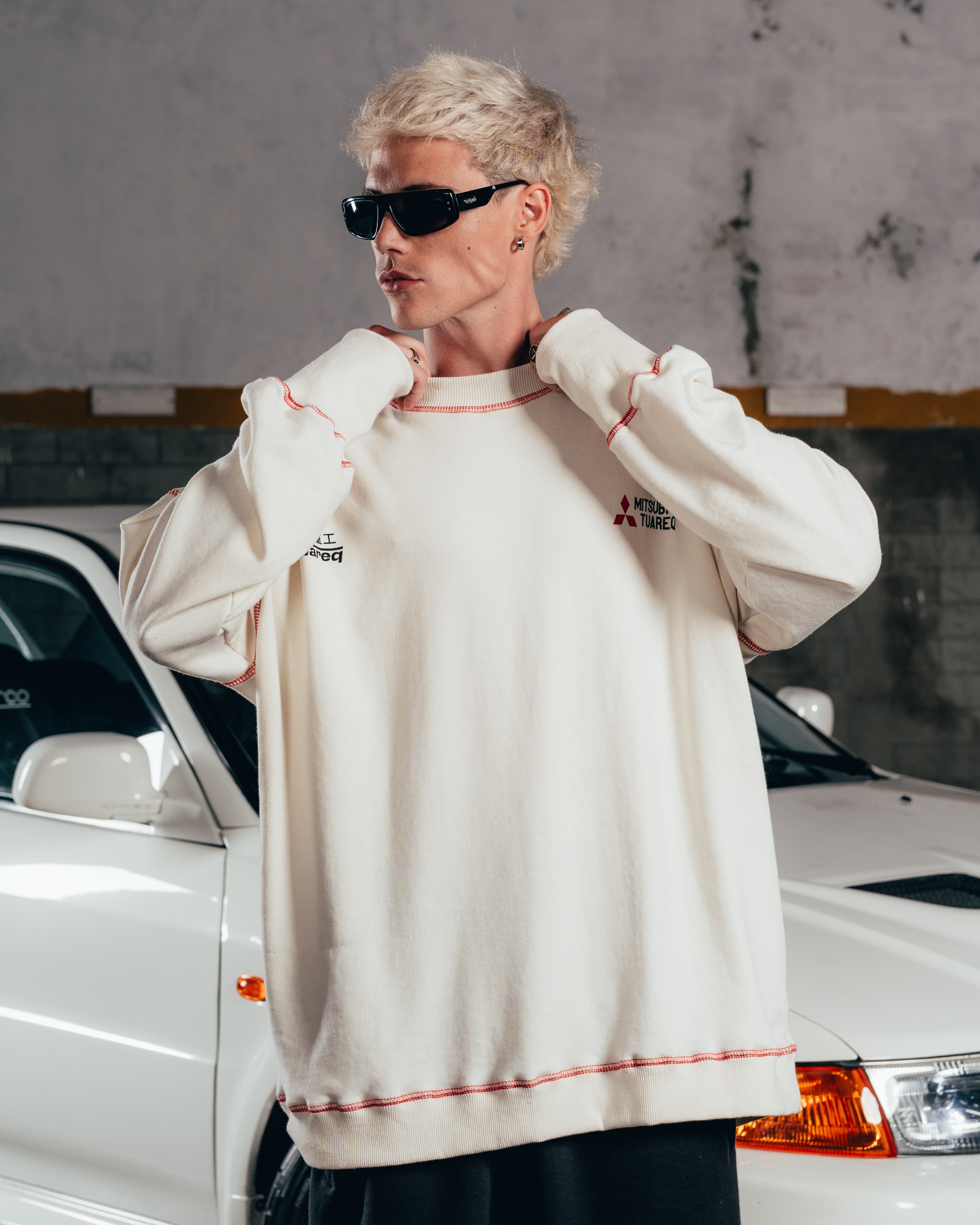 CREWNECK [ MITSUBISHI ] COSTURA WHITE