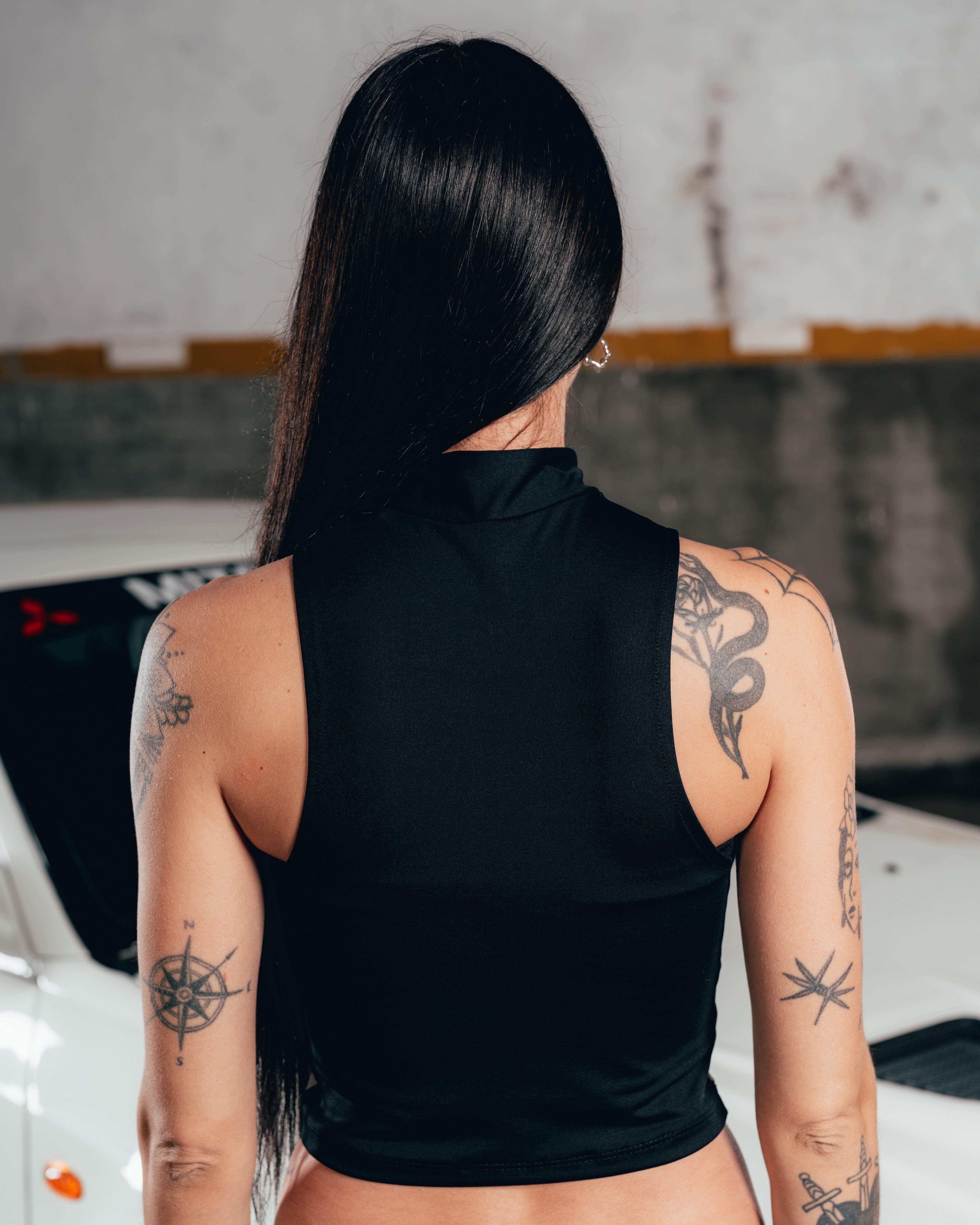 CROP CON CIERRE [ MITSUBISHI ] BLACK