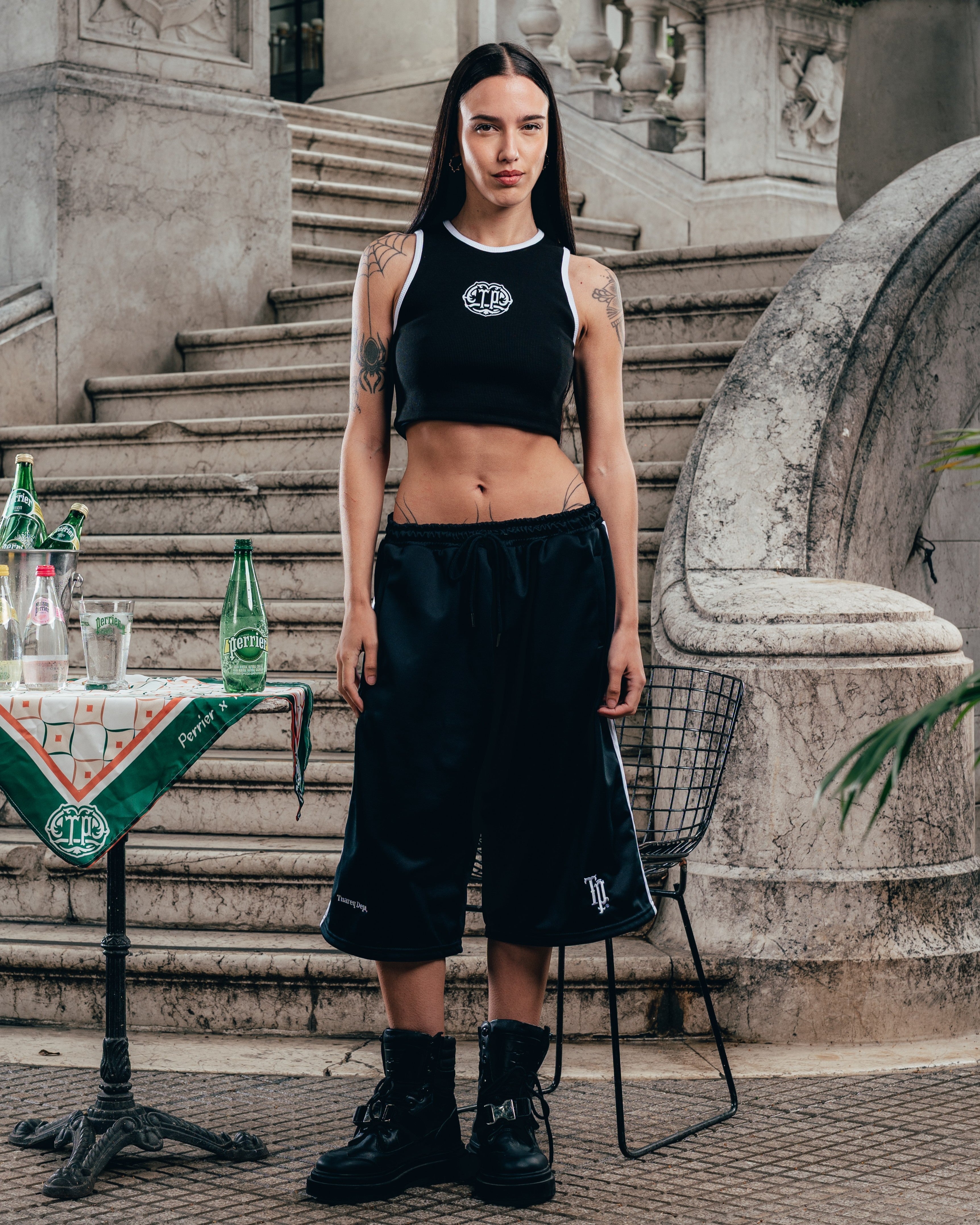 SHORT LARGO ¾ [ PERRIER ] BLACK