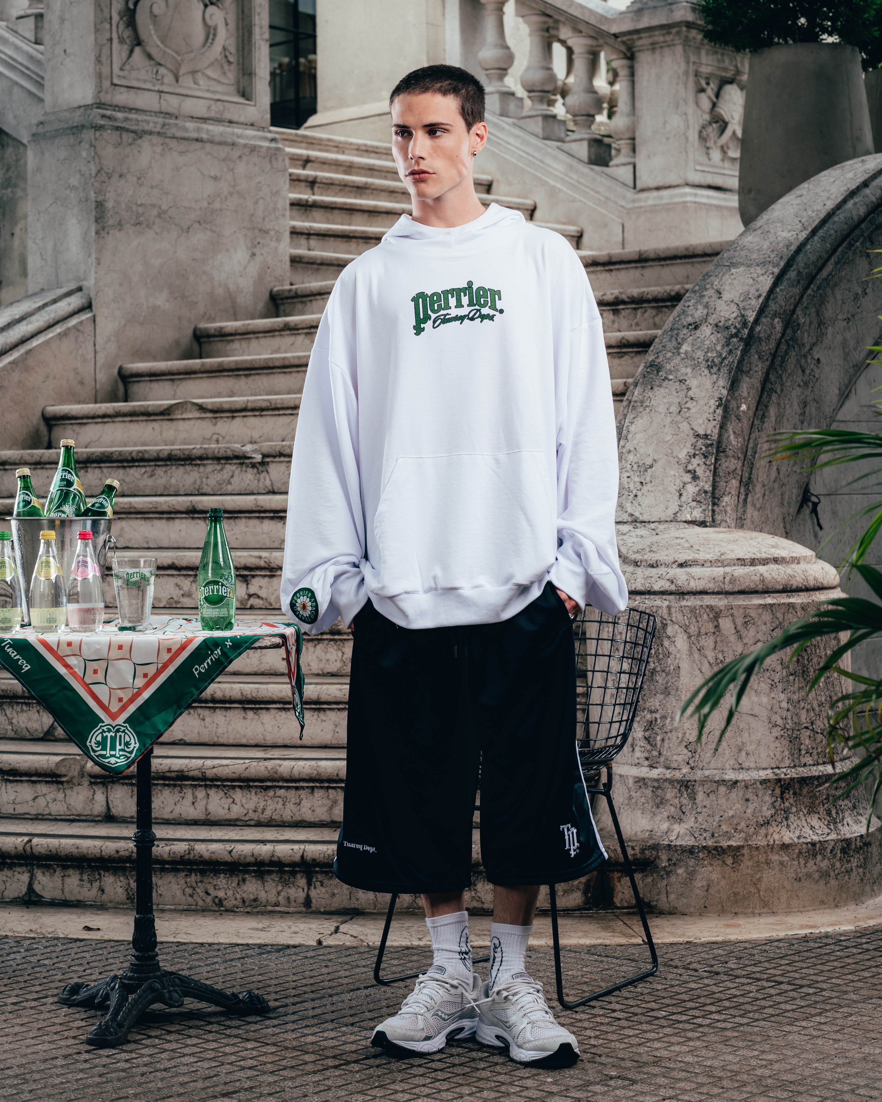 HOODIE MEGAOVERSIZED [ PERRIER ] SIGNATURE WHITE