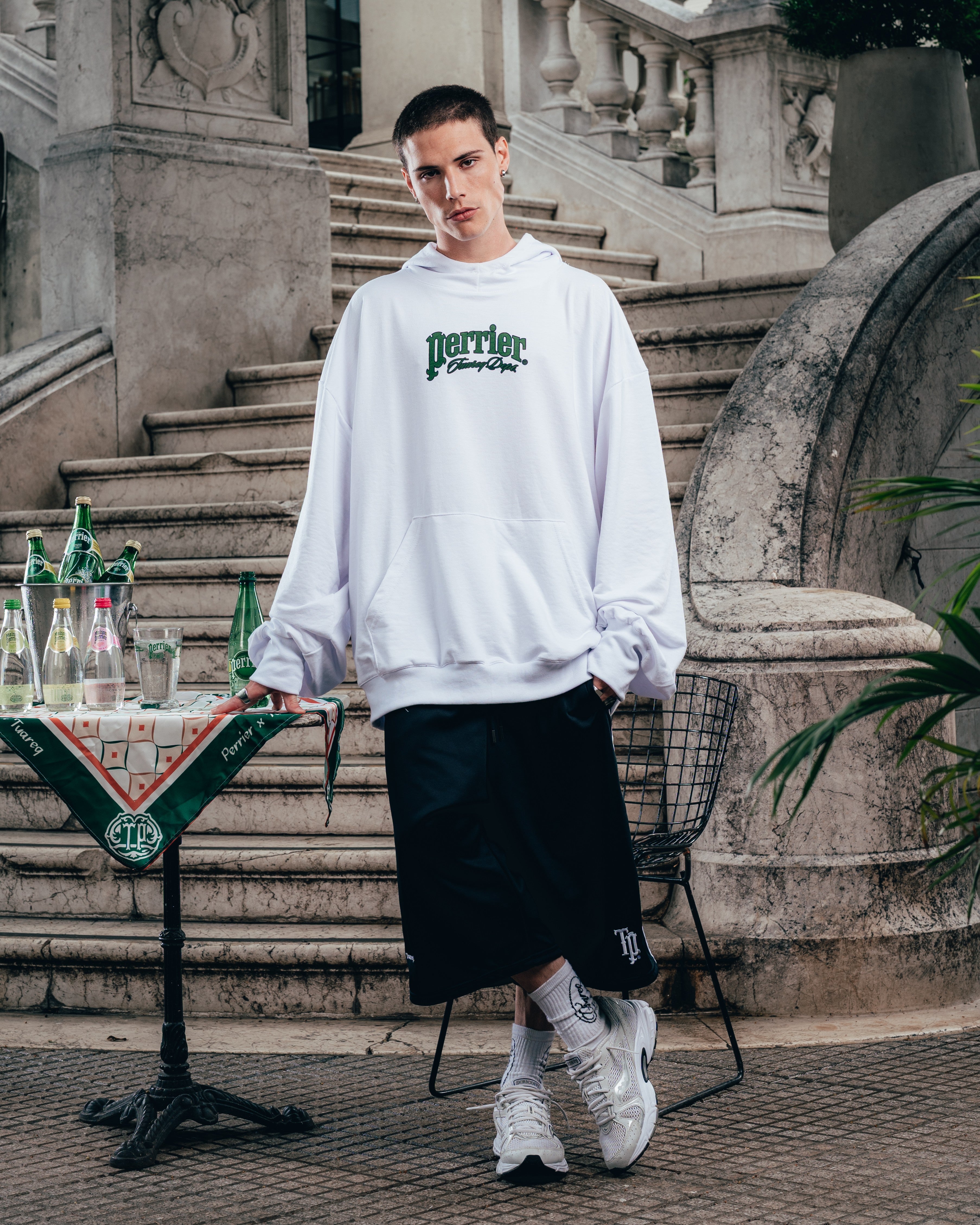 HOODIE MEGAOVERSIZED [ PERRIER ] SIGNATURE WHITE