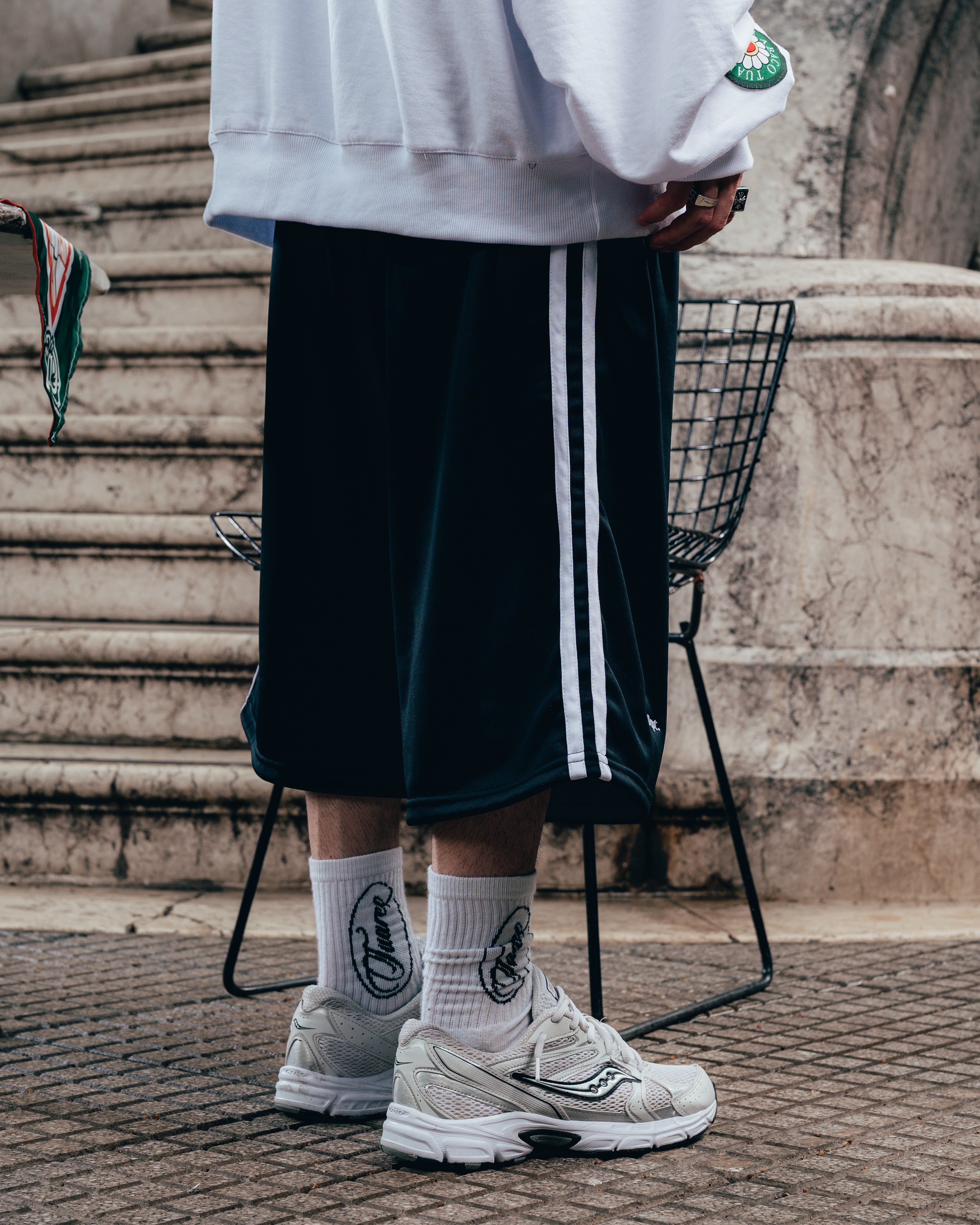 SHORT LARGO ¾ [ PERRIER ] BLACK