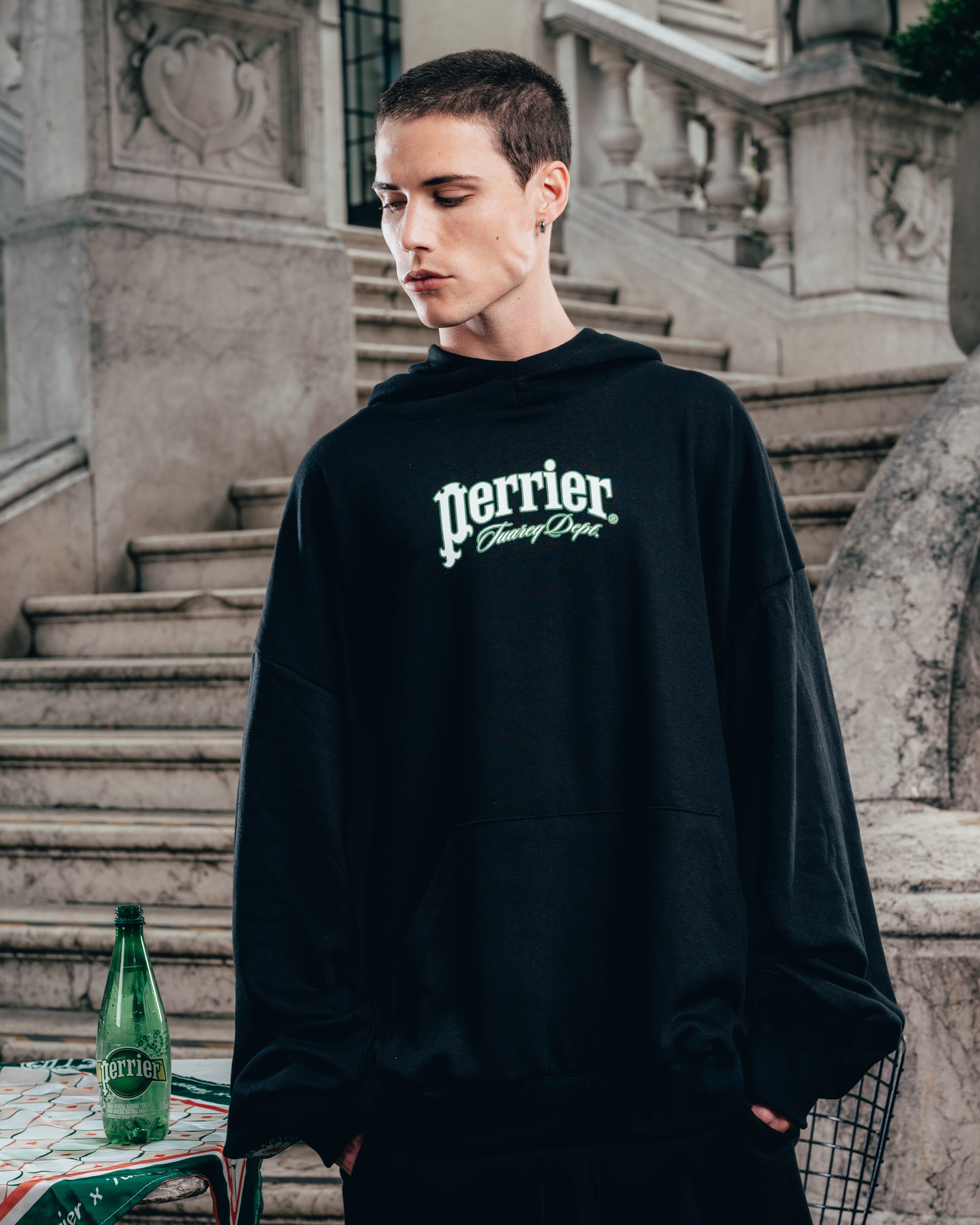 HOODIE MEGAOVERSIZED [ PERRIER ] SIGNATURE BLACK
