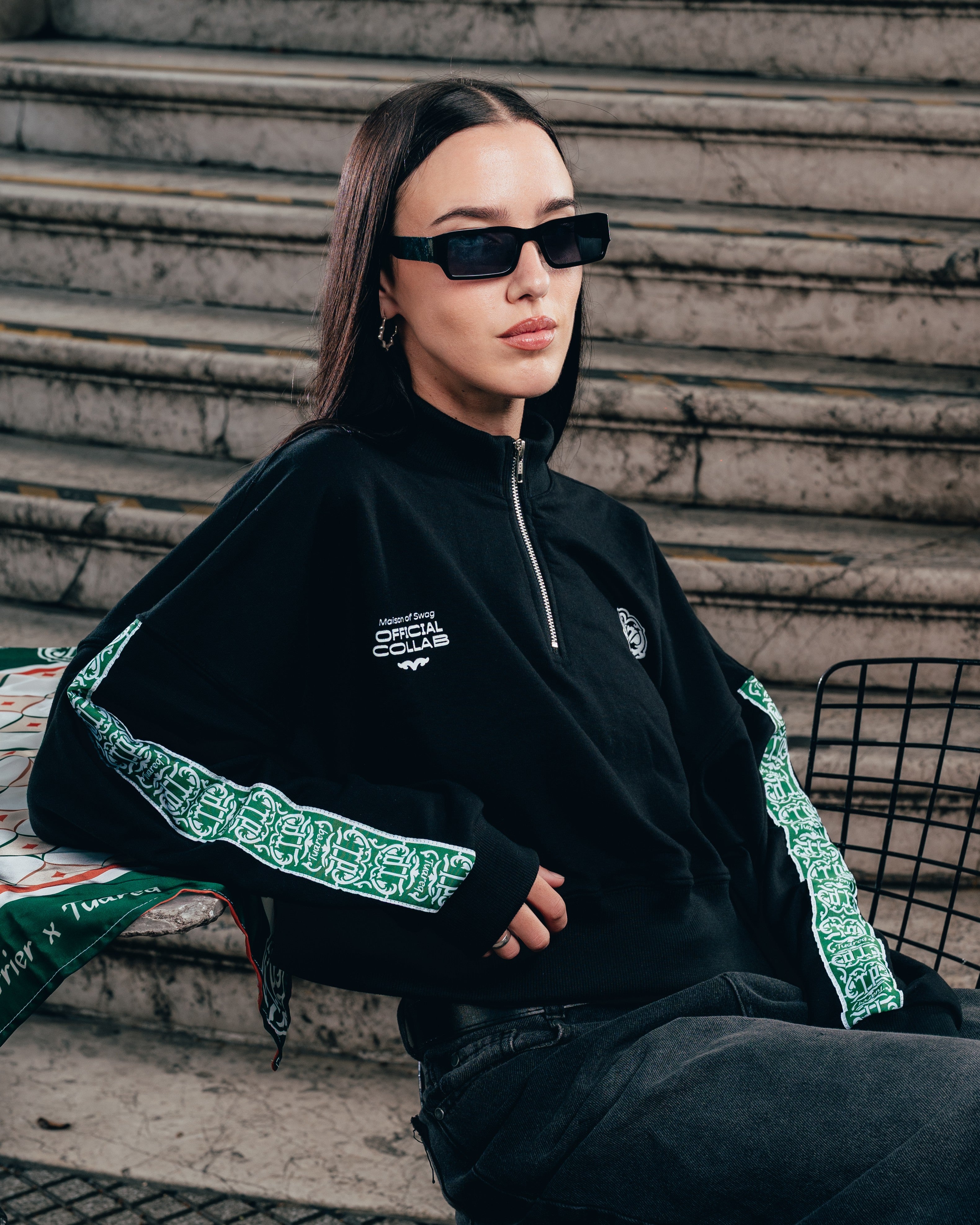 CROP MANGA LARGA [ PERRIER ] GALON BLACK