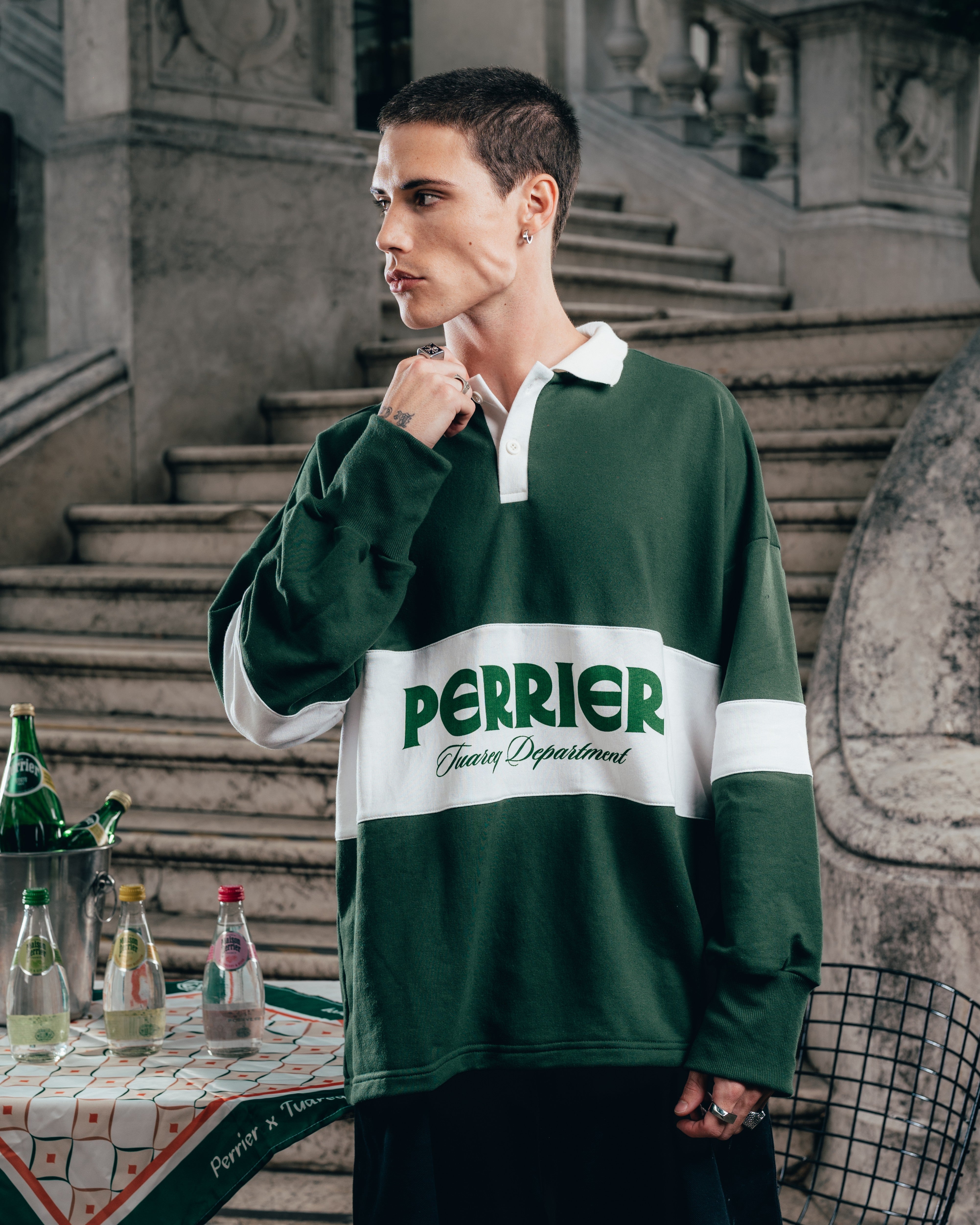 CREWNECK POLO [ PERRIER ] DEPARMENT. GREEN