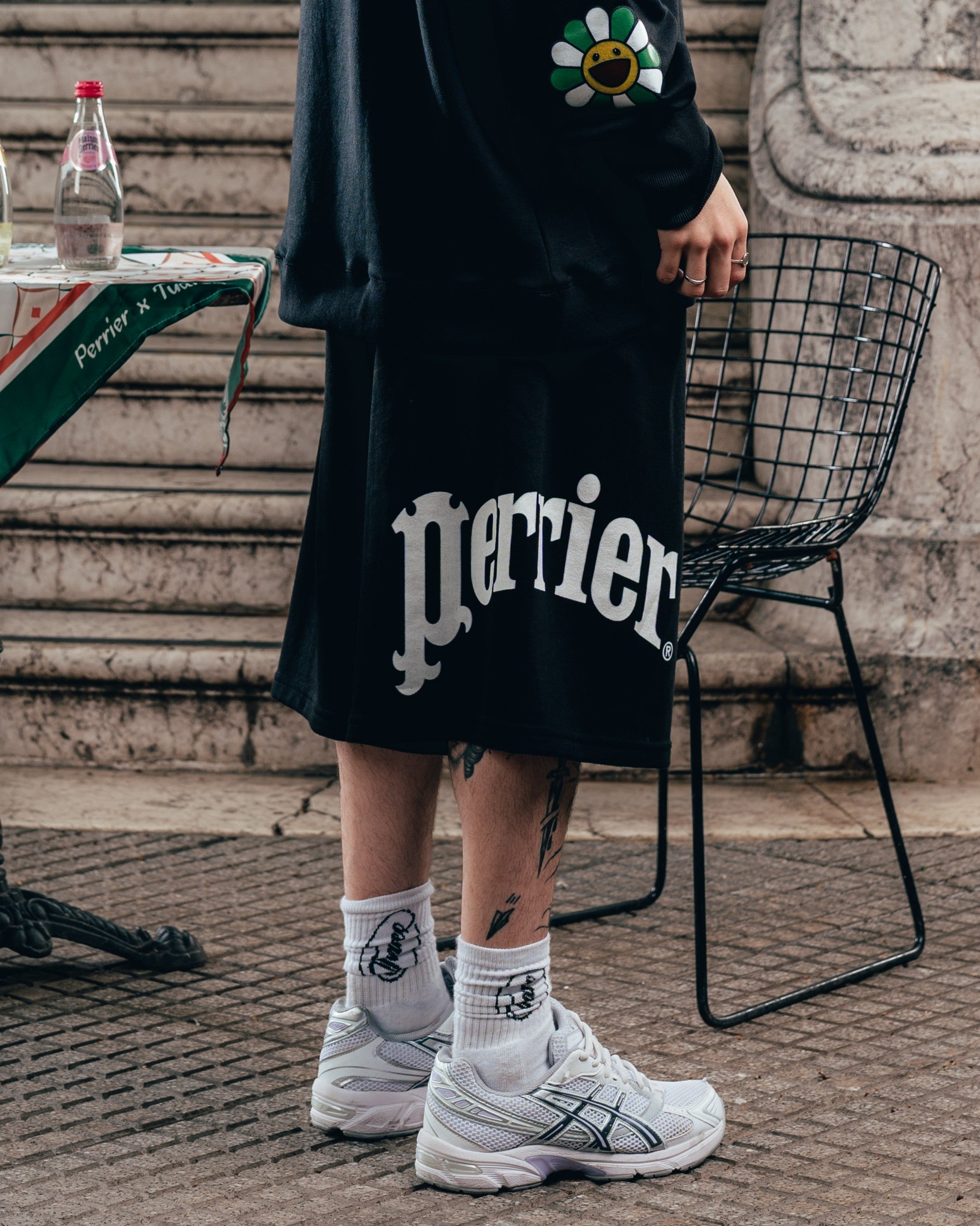 SHORT OVERSIZED [ PERRIER ] SIGNATURE BLACK