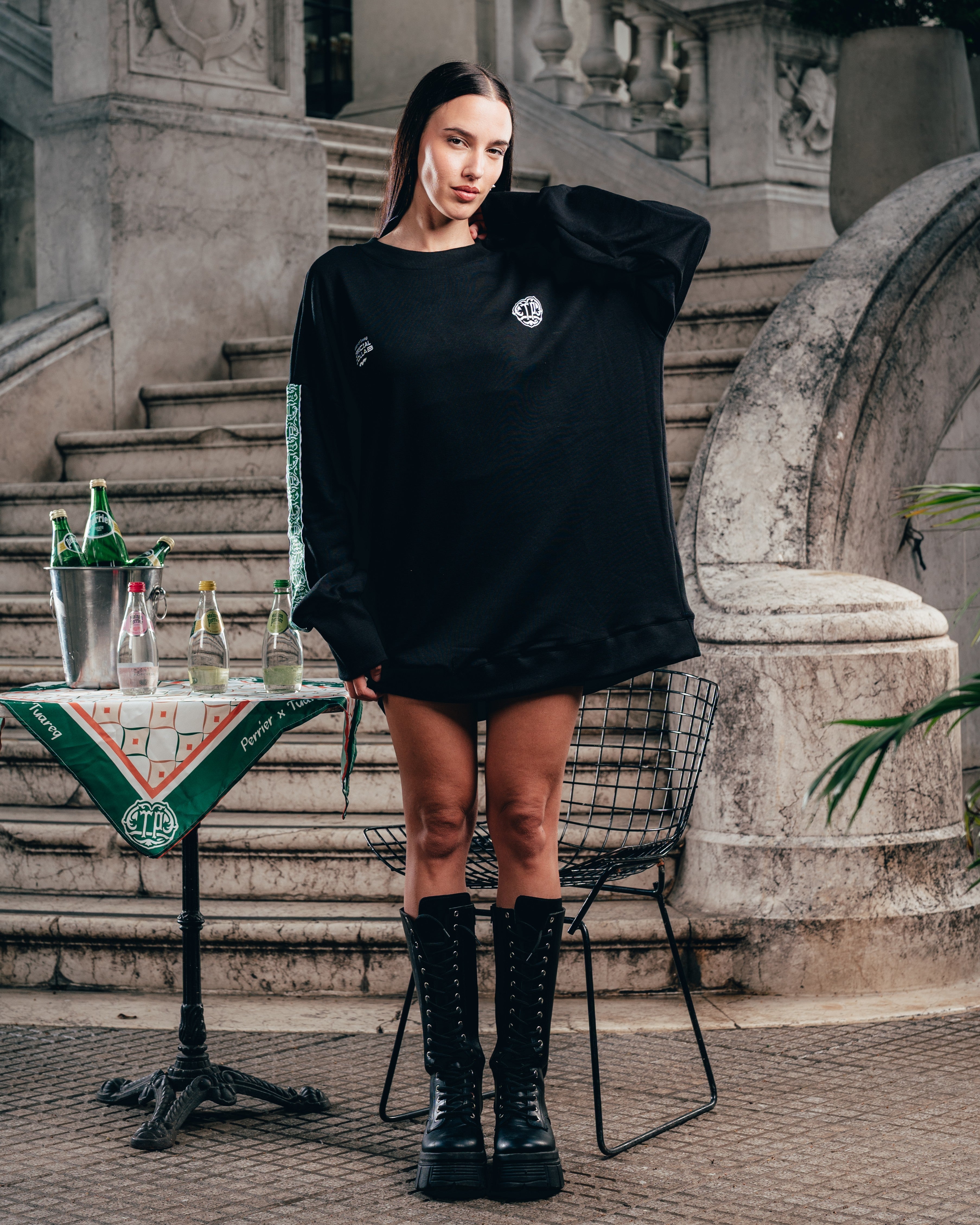 CREWNECK [ PERRIER ] GALON BLACK