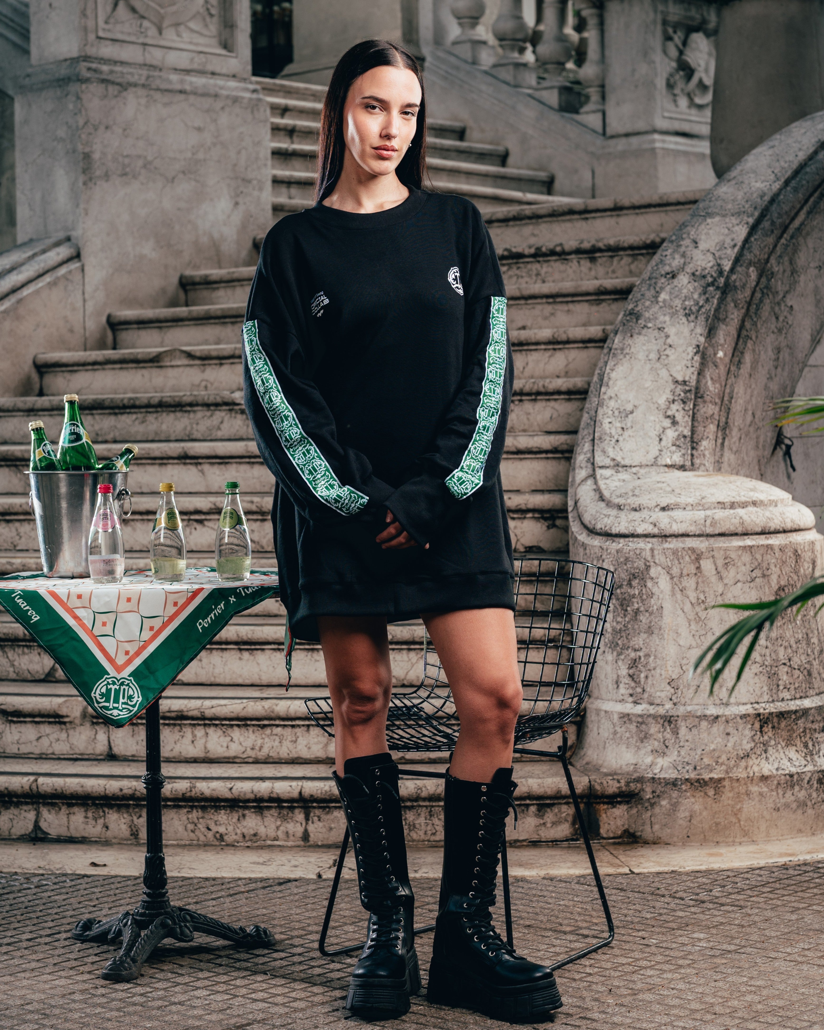 CREWNECK [ PERRIER ] GALON BLACK