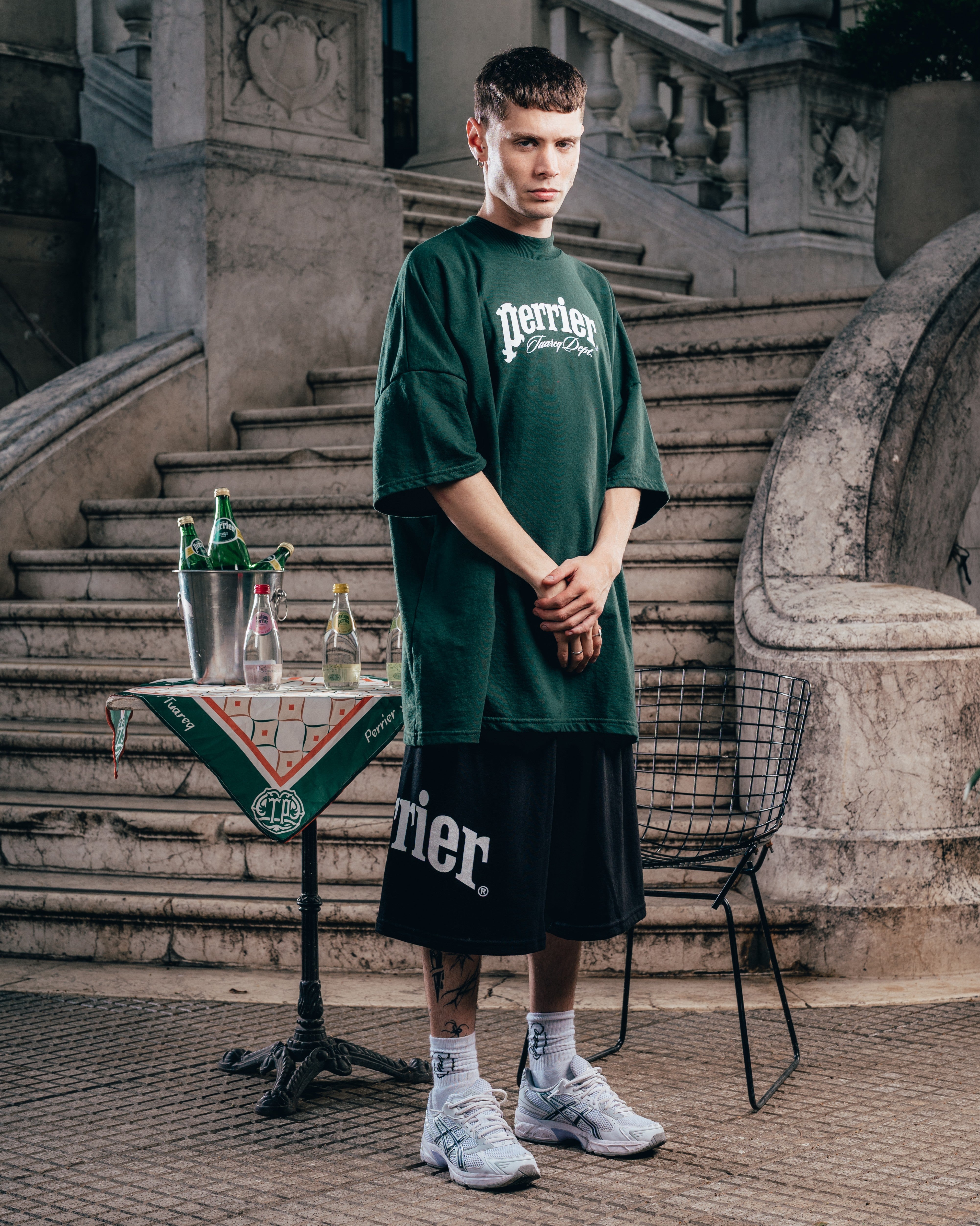 SHORT OVERSIZED [ PERRIER ] SIGNATURE BLACK