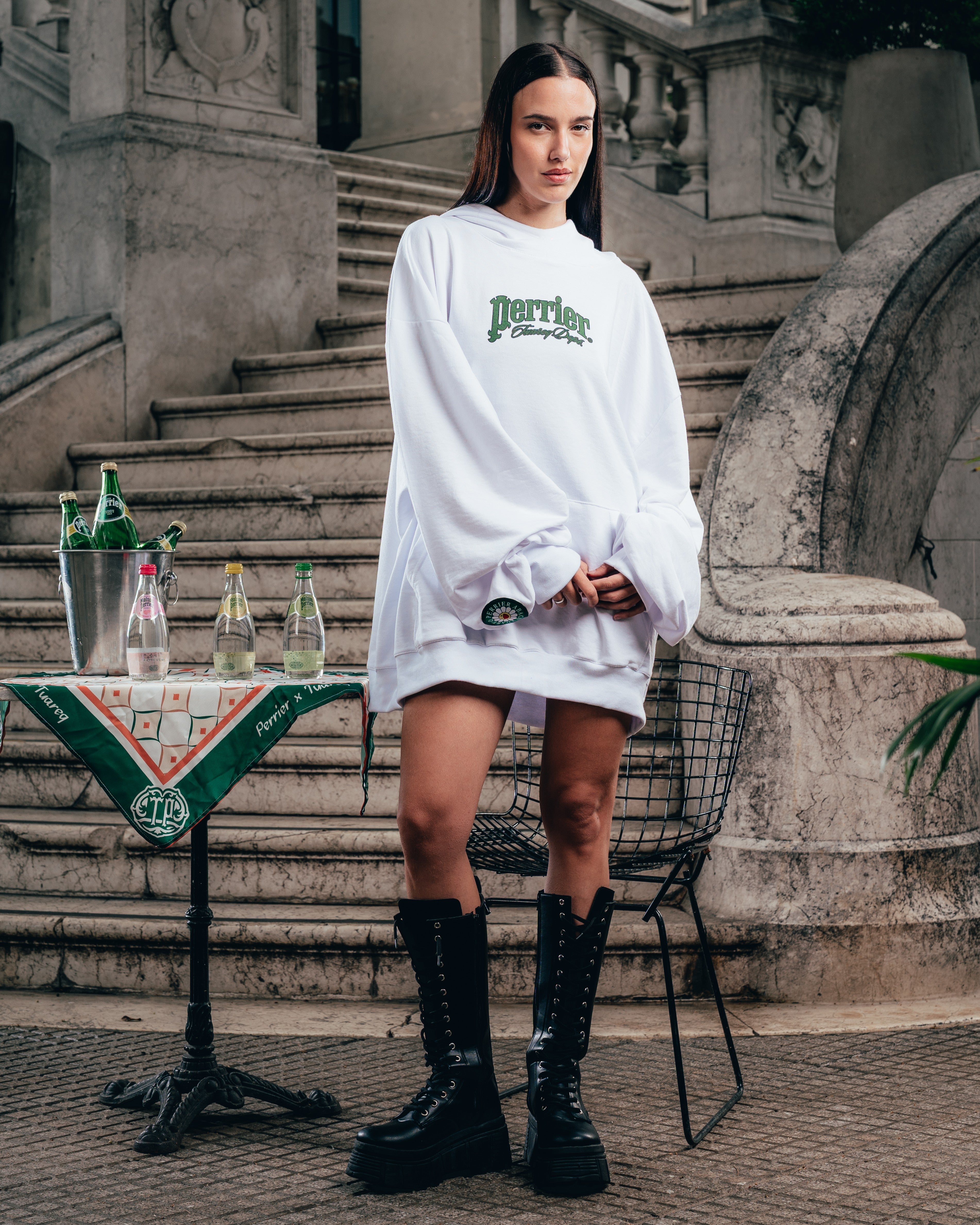HOODIE MEGAOVERSIZED [ PERRIER ] SIGNATURE WHITE