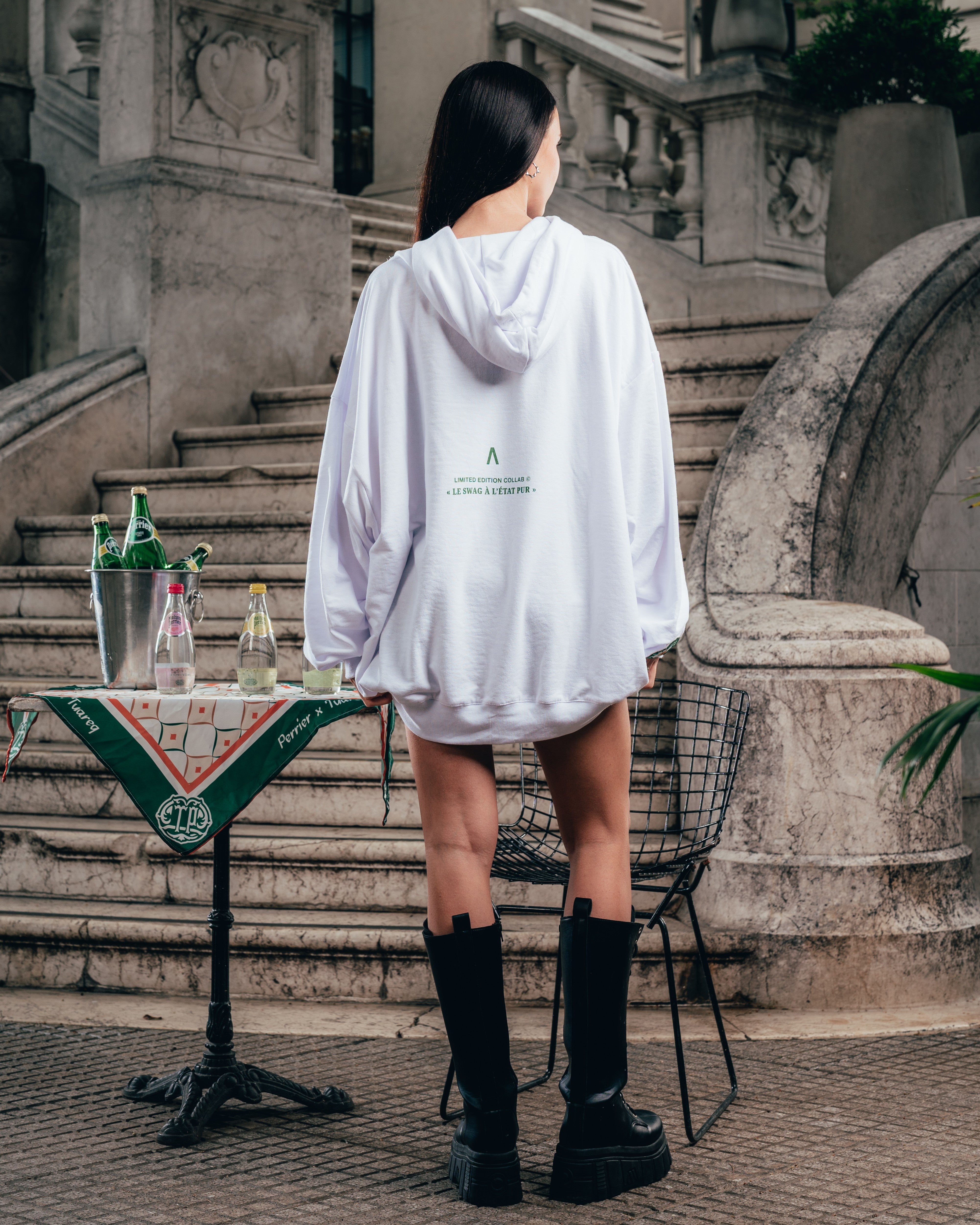 HOODIE MEGAOVERSIZED [ PERRIER ] SIGNATURE WHITE