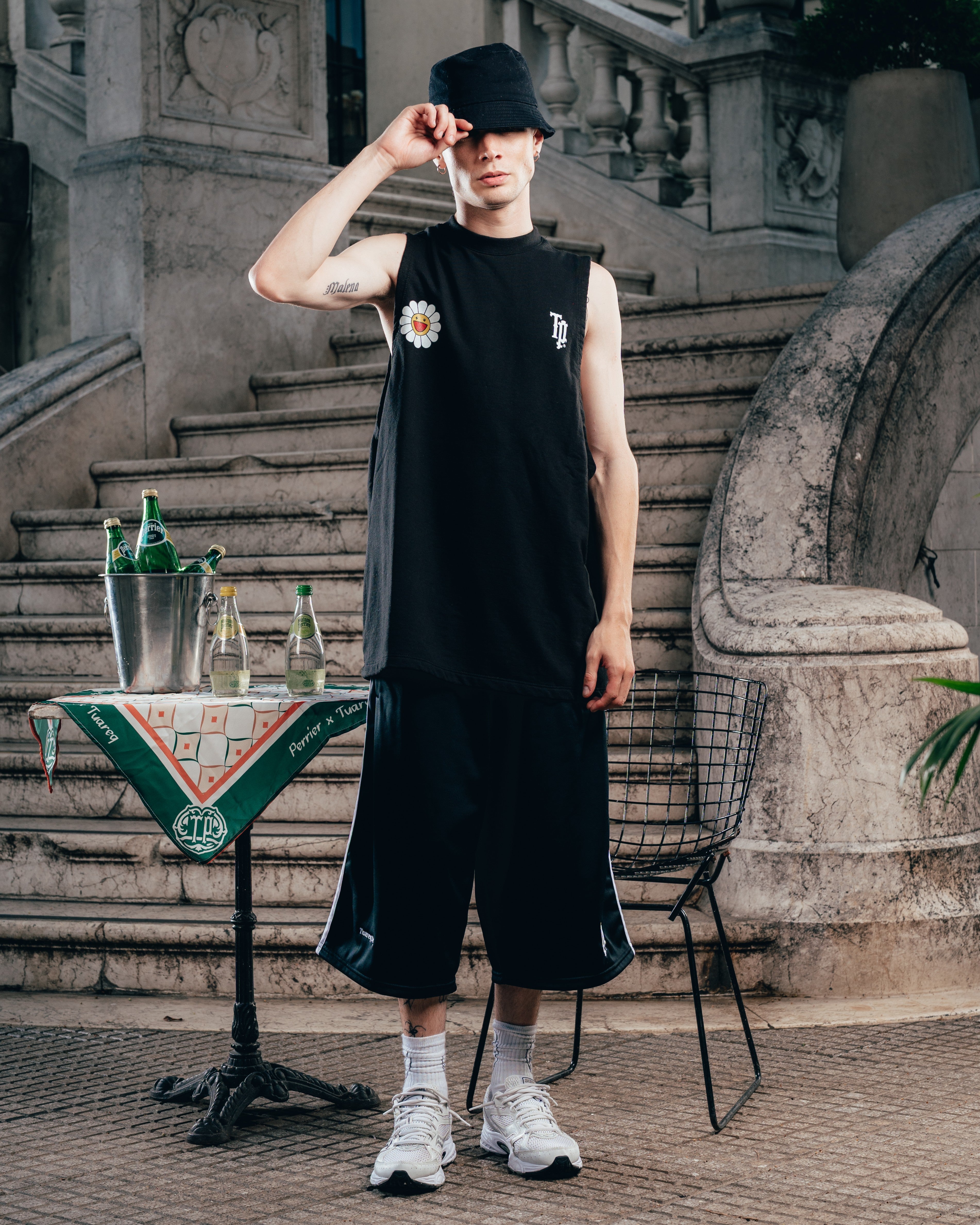 MUSCULOSA PESADA [ PERRIER ] MURAKAMI BLACK