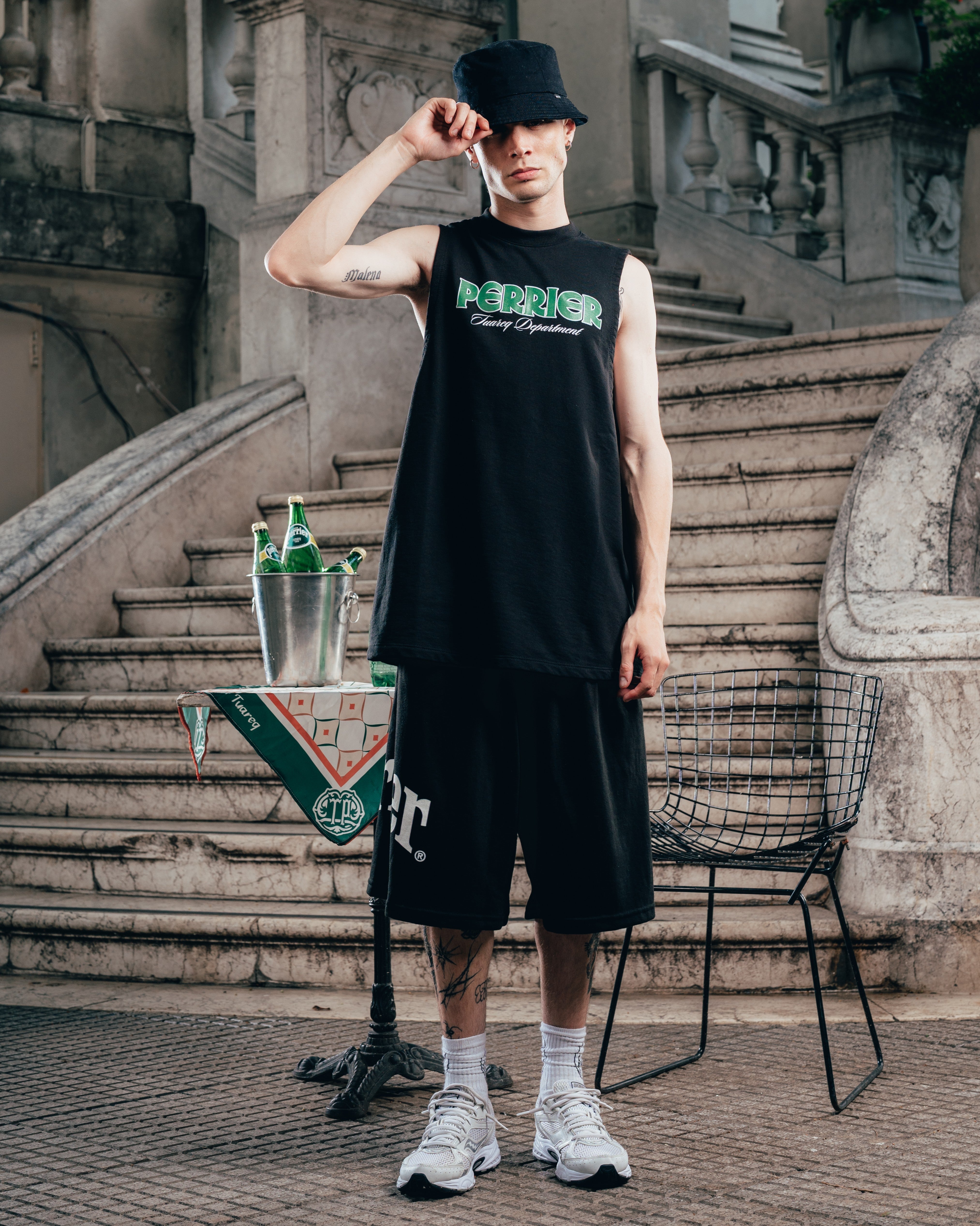 MUSCULOSA PESADA [ PERRIER ] DEPARMENT. BLACK