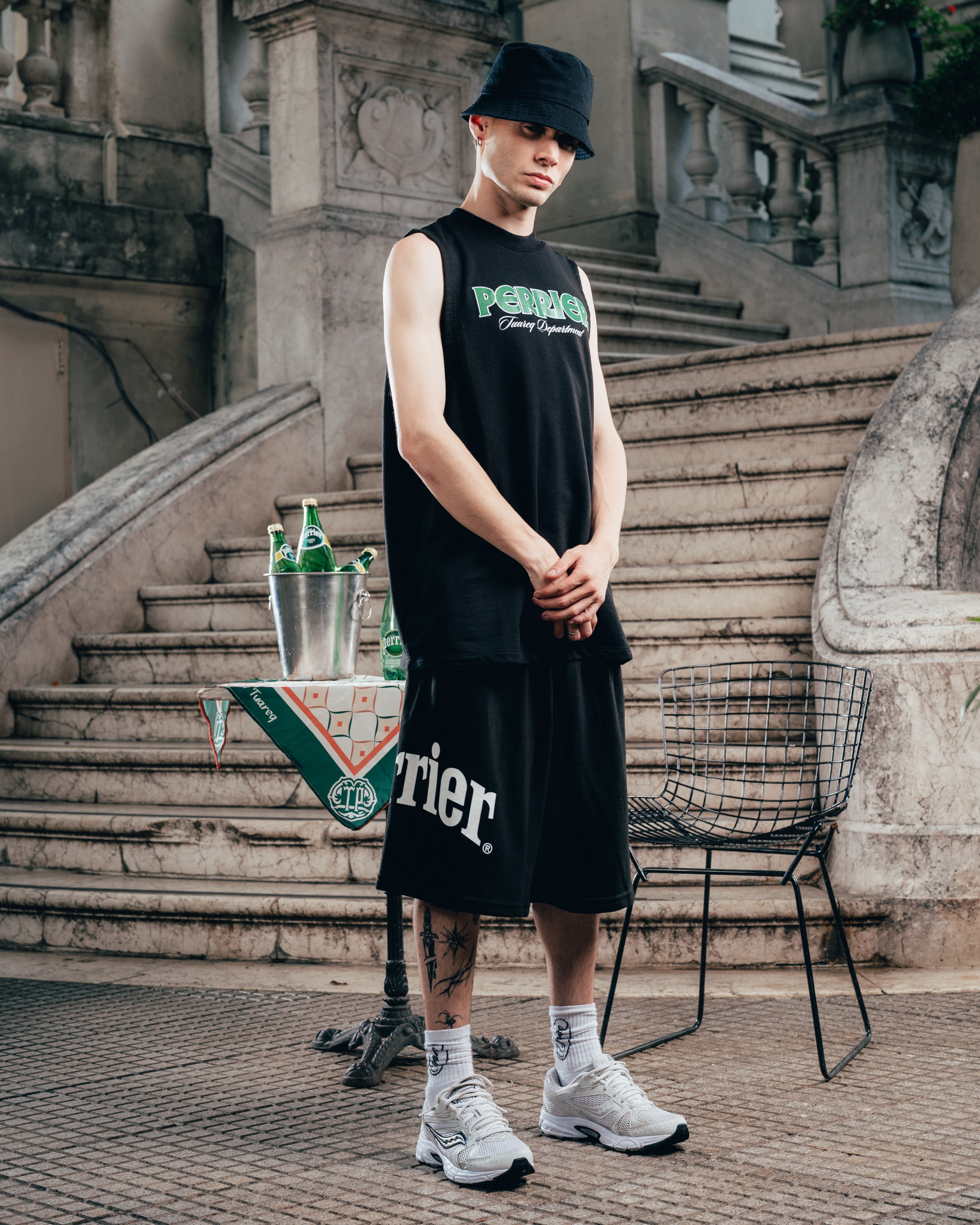 MUSCULOSA PESADA [ PERRIER ] DEPARMENT. BLACK