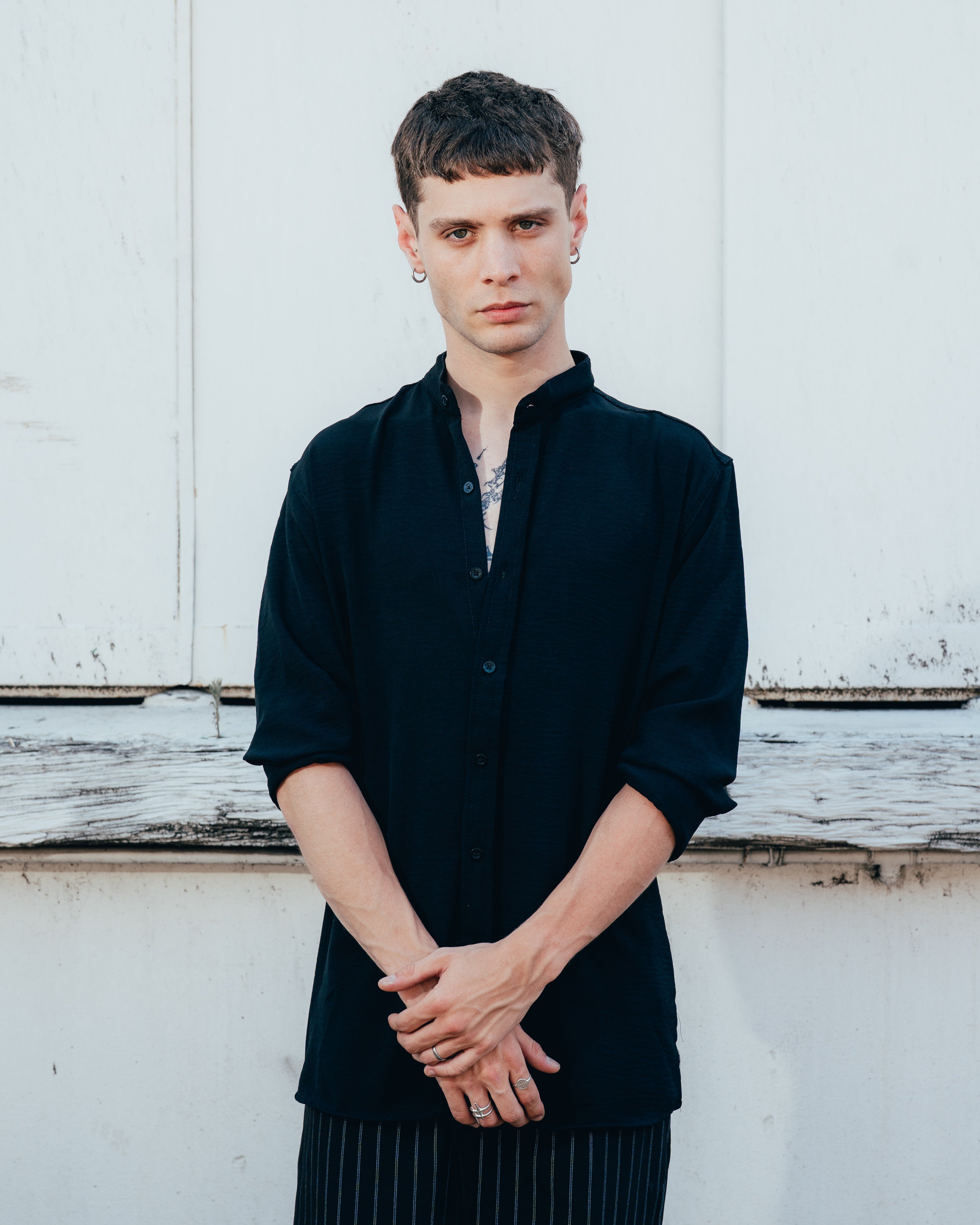 CAMISA CUELLO MAO [ PRIMARI ] BLACK