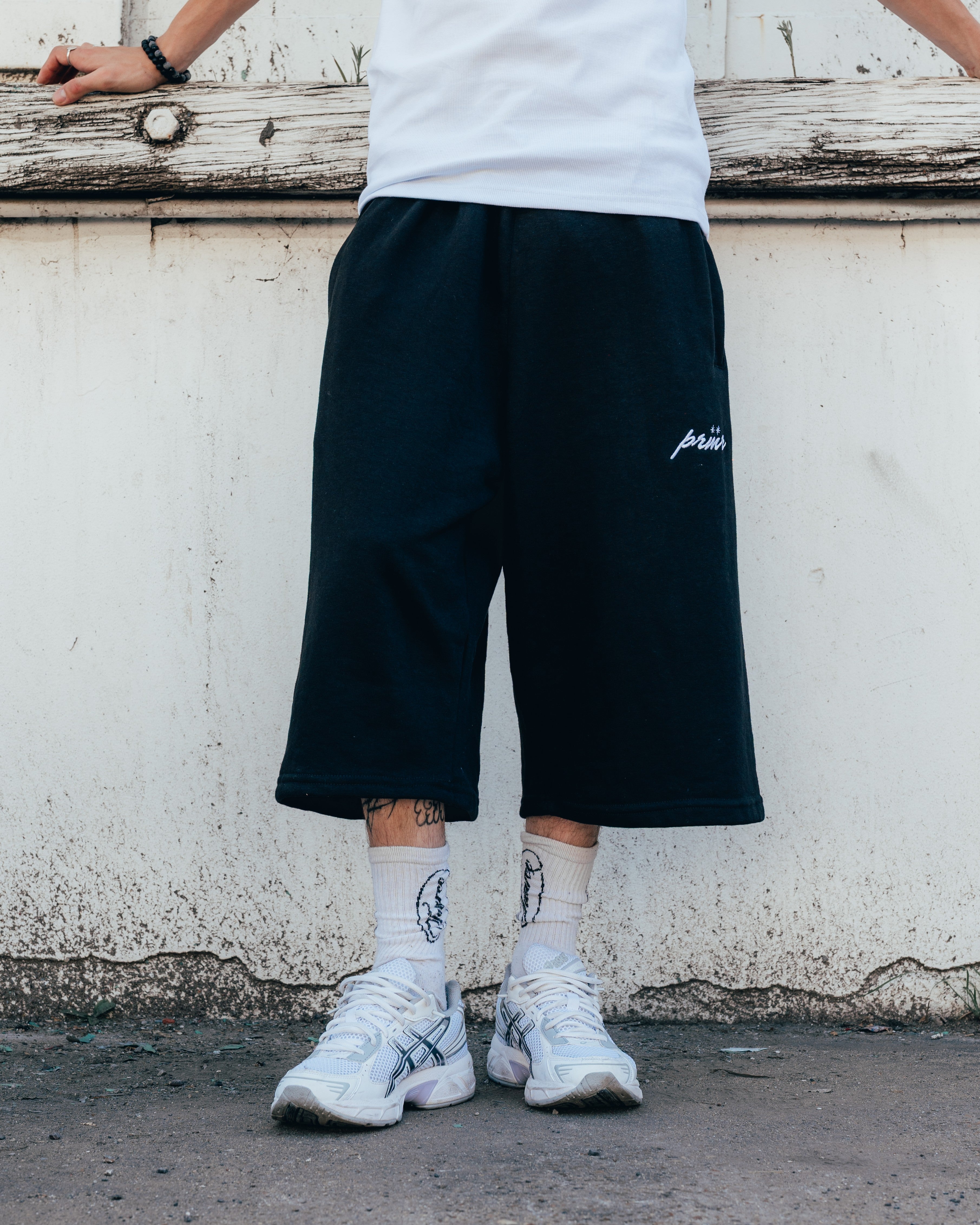 SHORT LARGO ¾ [ PRIMARI ] BLACK