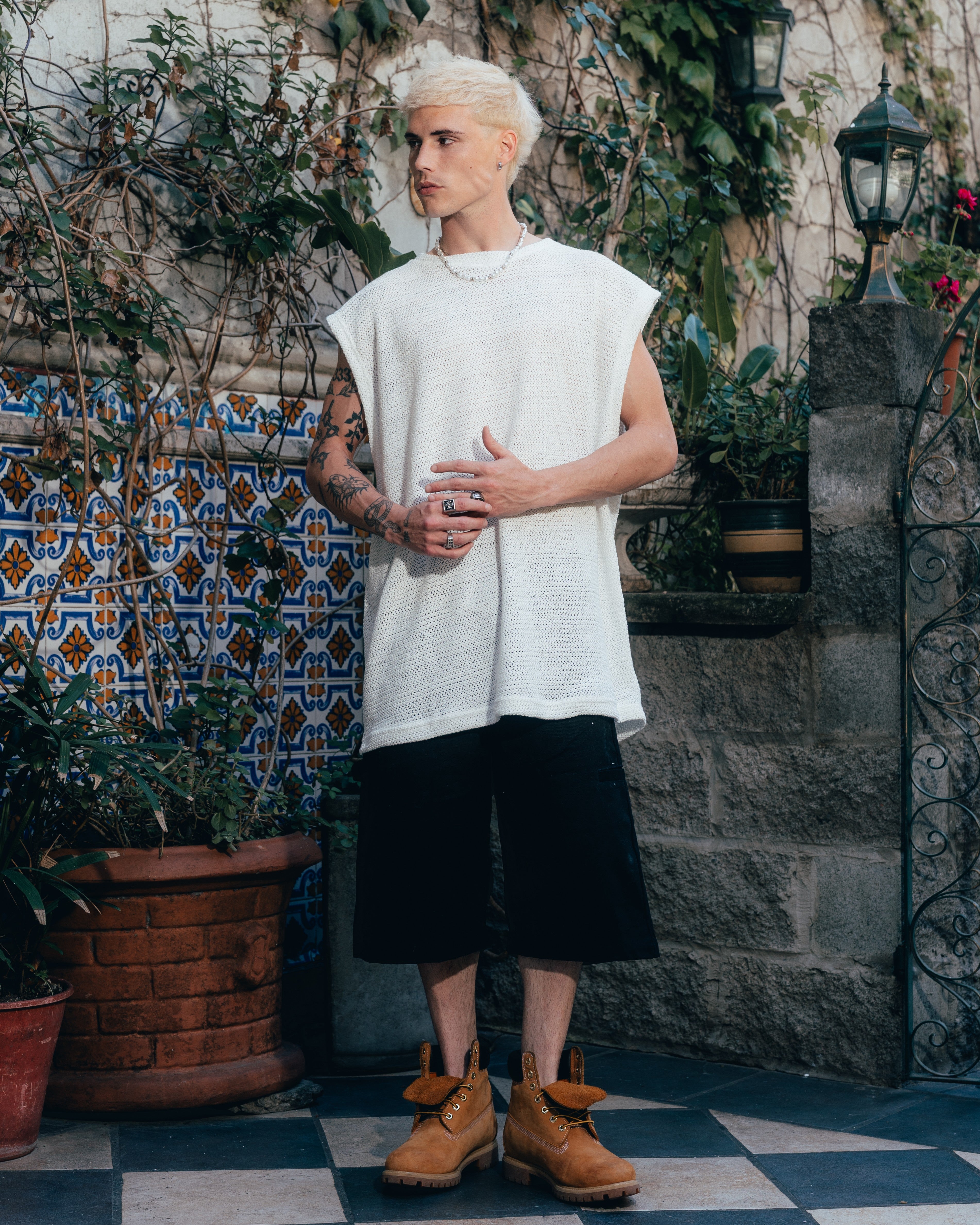 MUSCULOSA OVERSIZED TEJIDA [ PRIMARI ] CRUDO