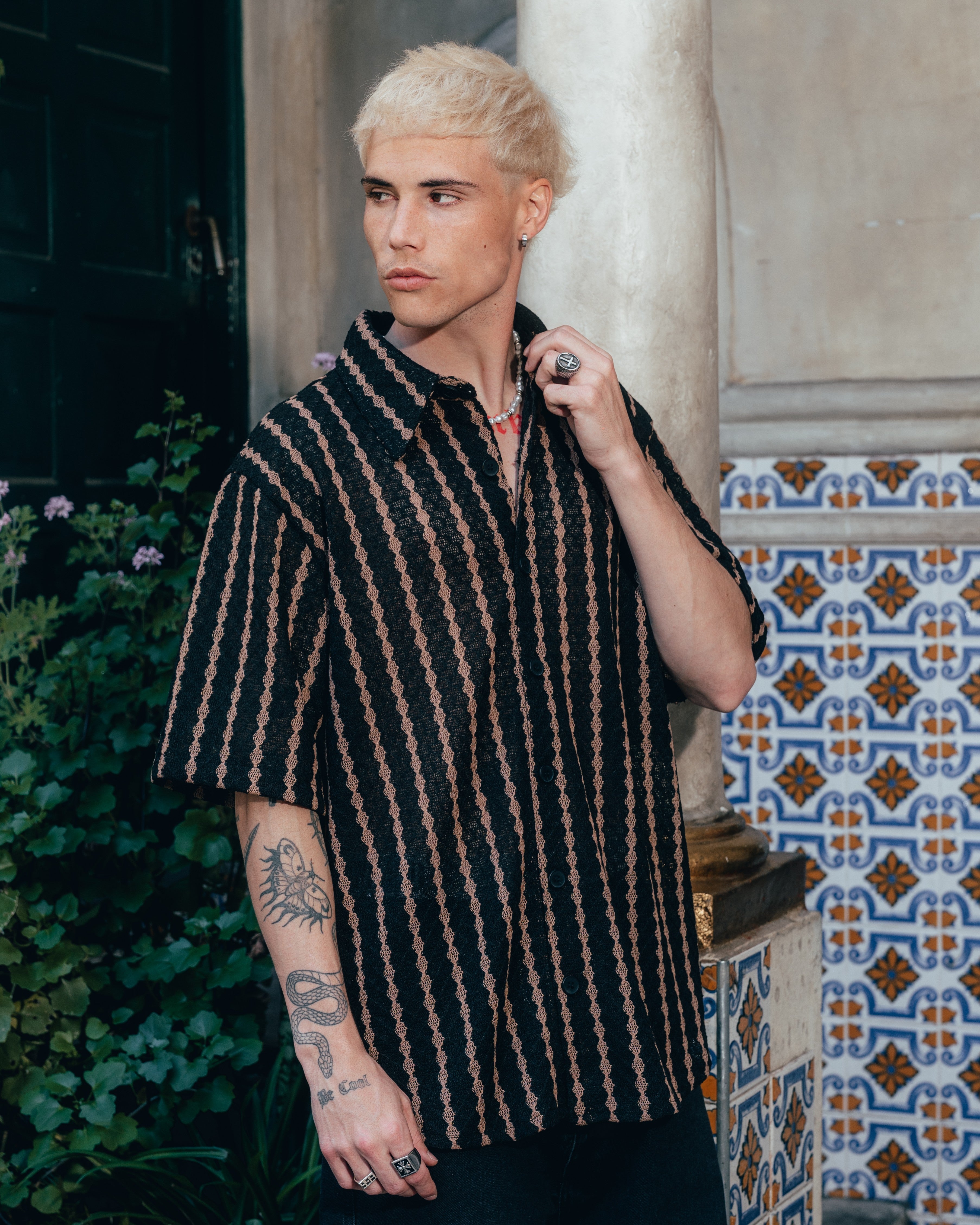 CAMISA TEJIDA RAYADA [ PRIMARI ] BLACK