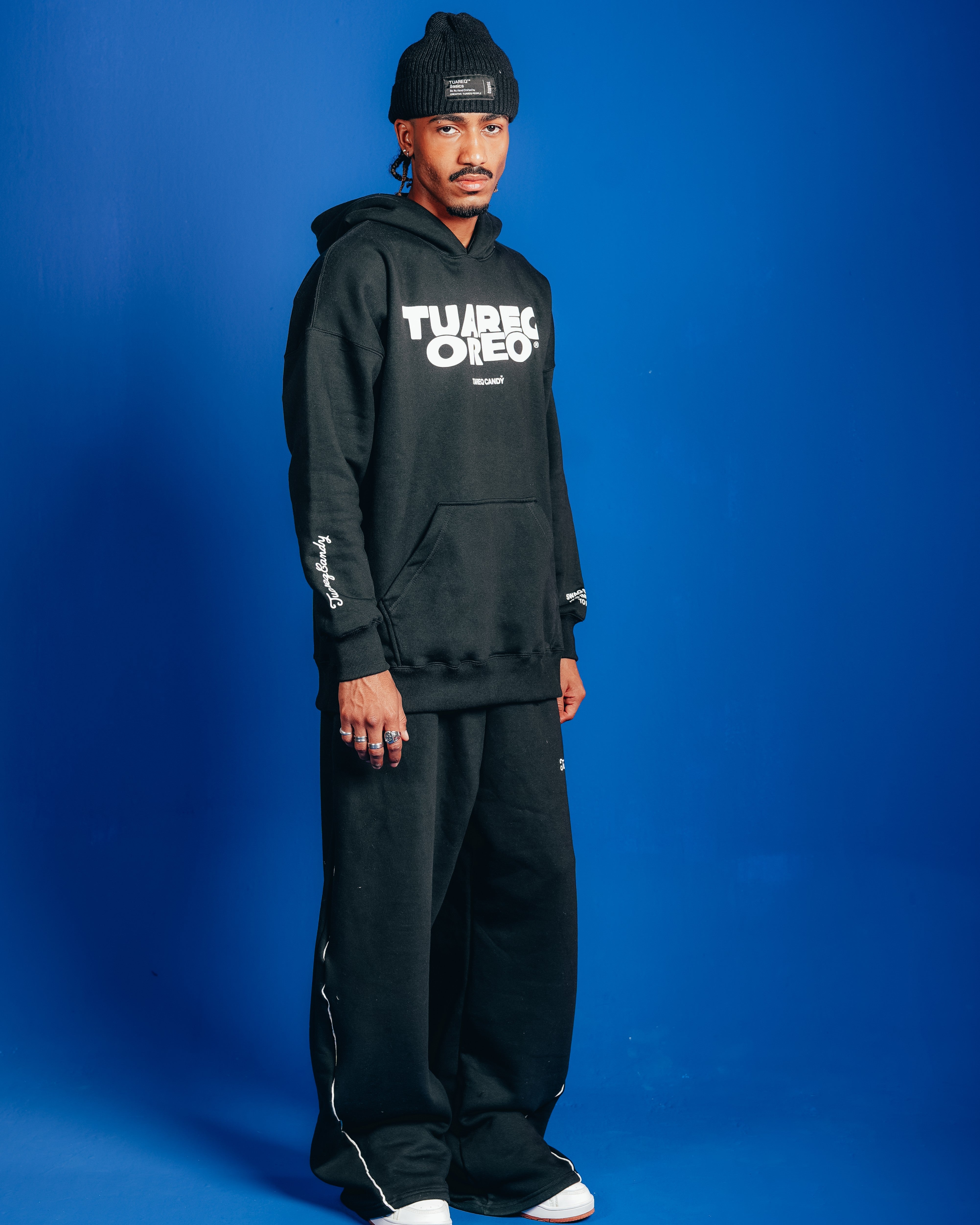 HOODIE PESADO CANDY [ OREO ] SIMPLE BLACK