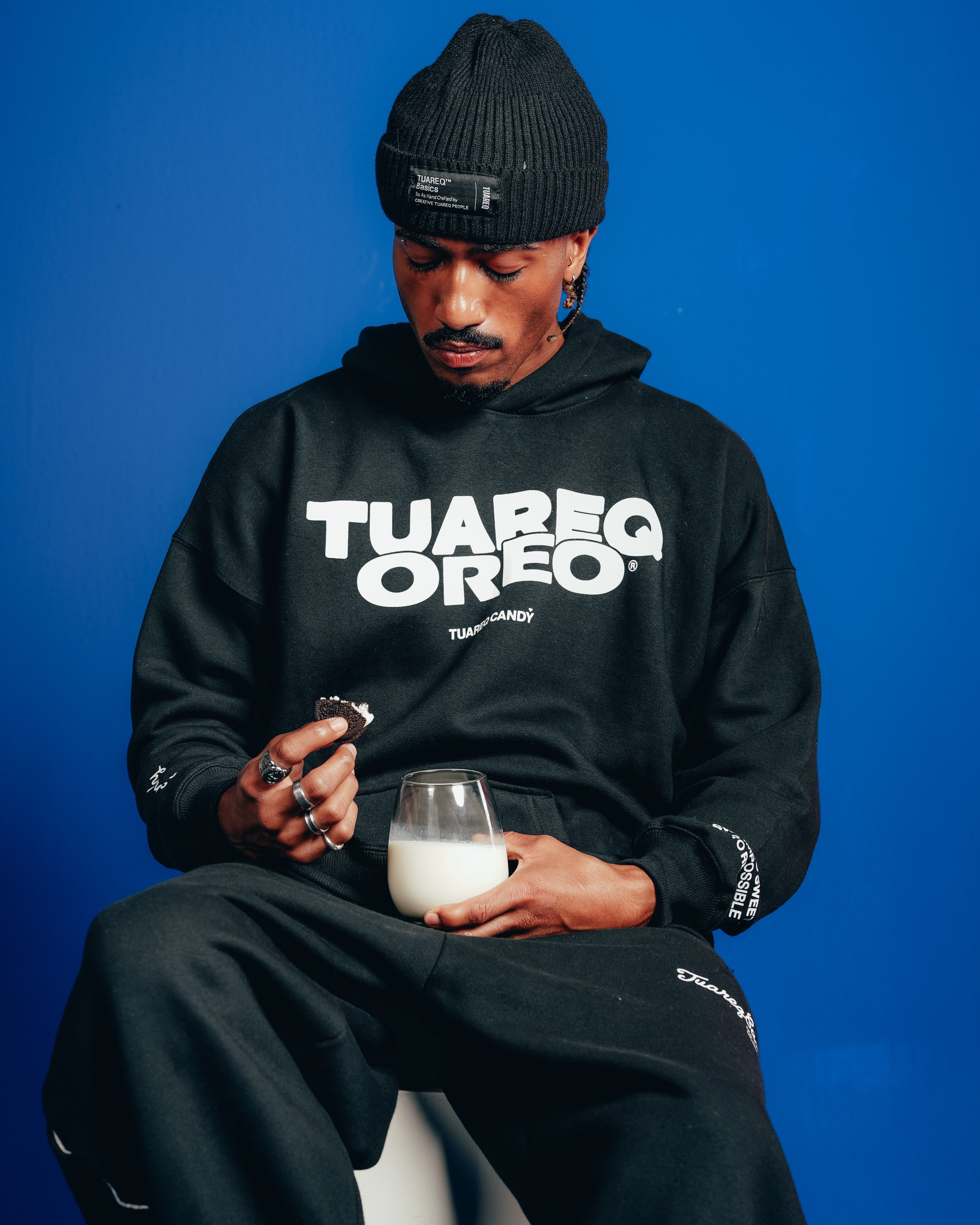 HOODIE PESADO CANDY [ OREO ] SIMPLE BLACK