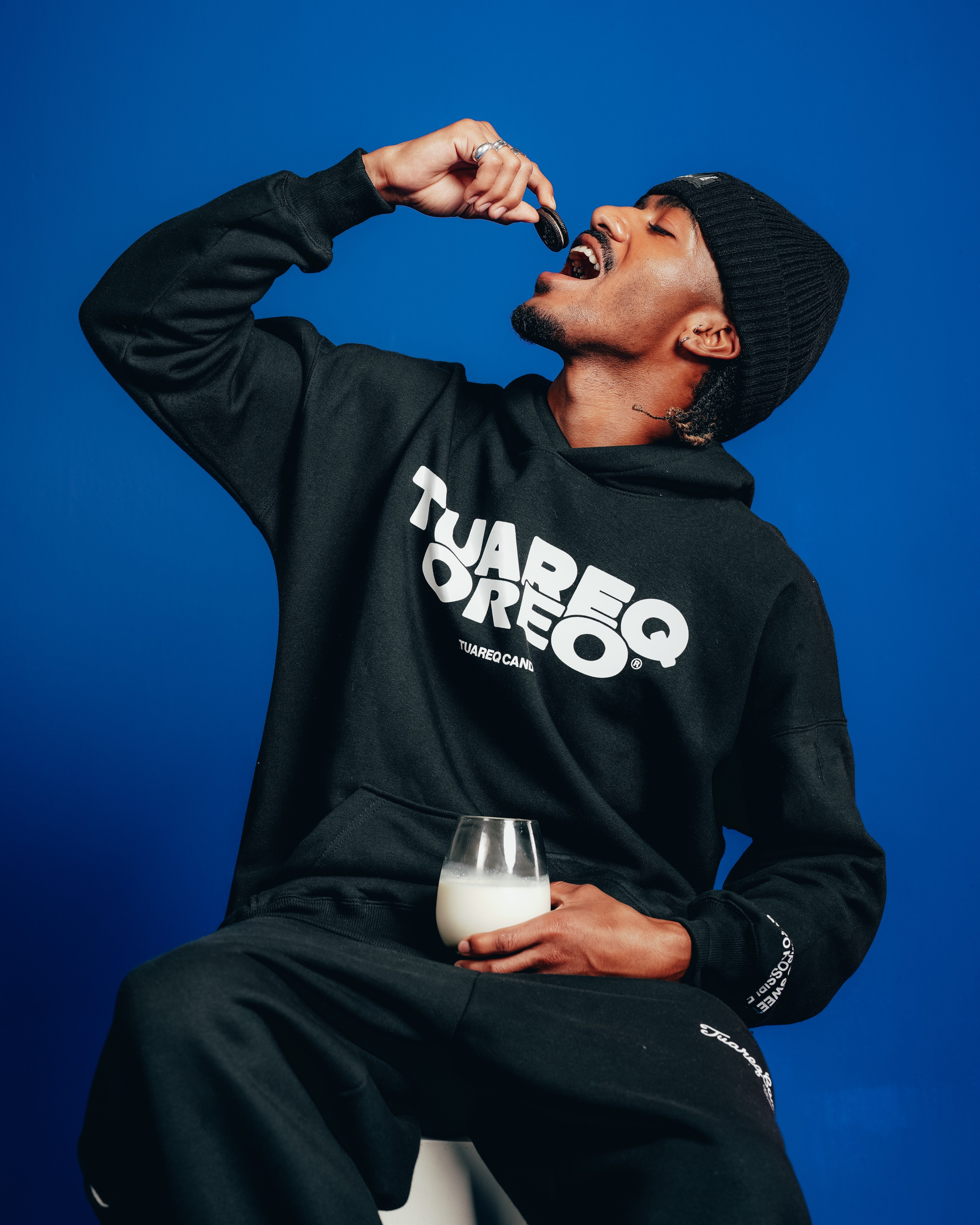 HOODIE PESADO CANDY [ OREO ] SIMPLE BLACK