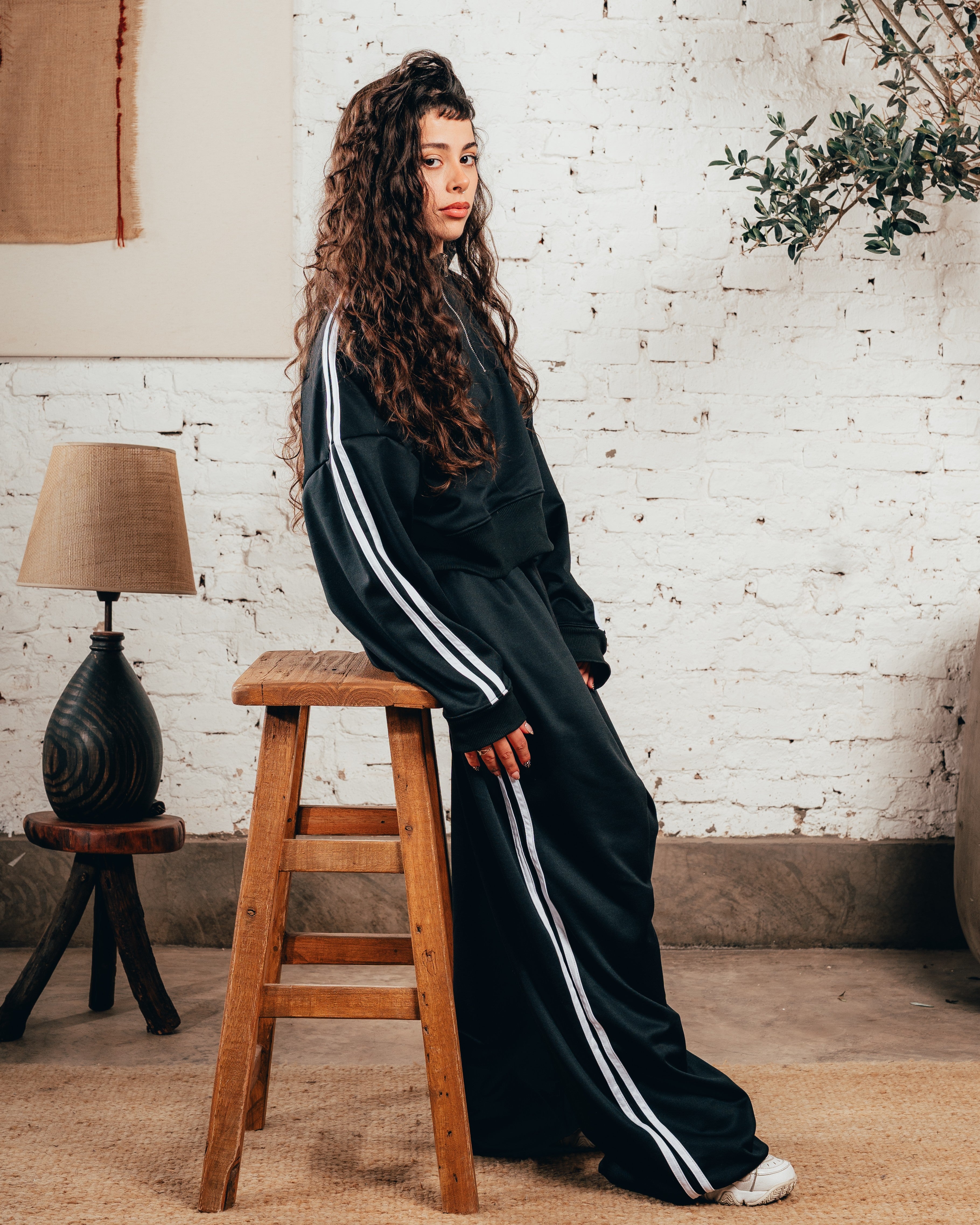 CROP MANGA LARGA [ PRIMARI ] STRIPE BLACK