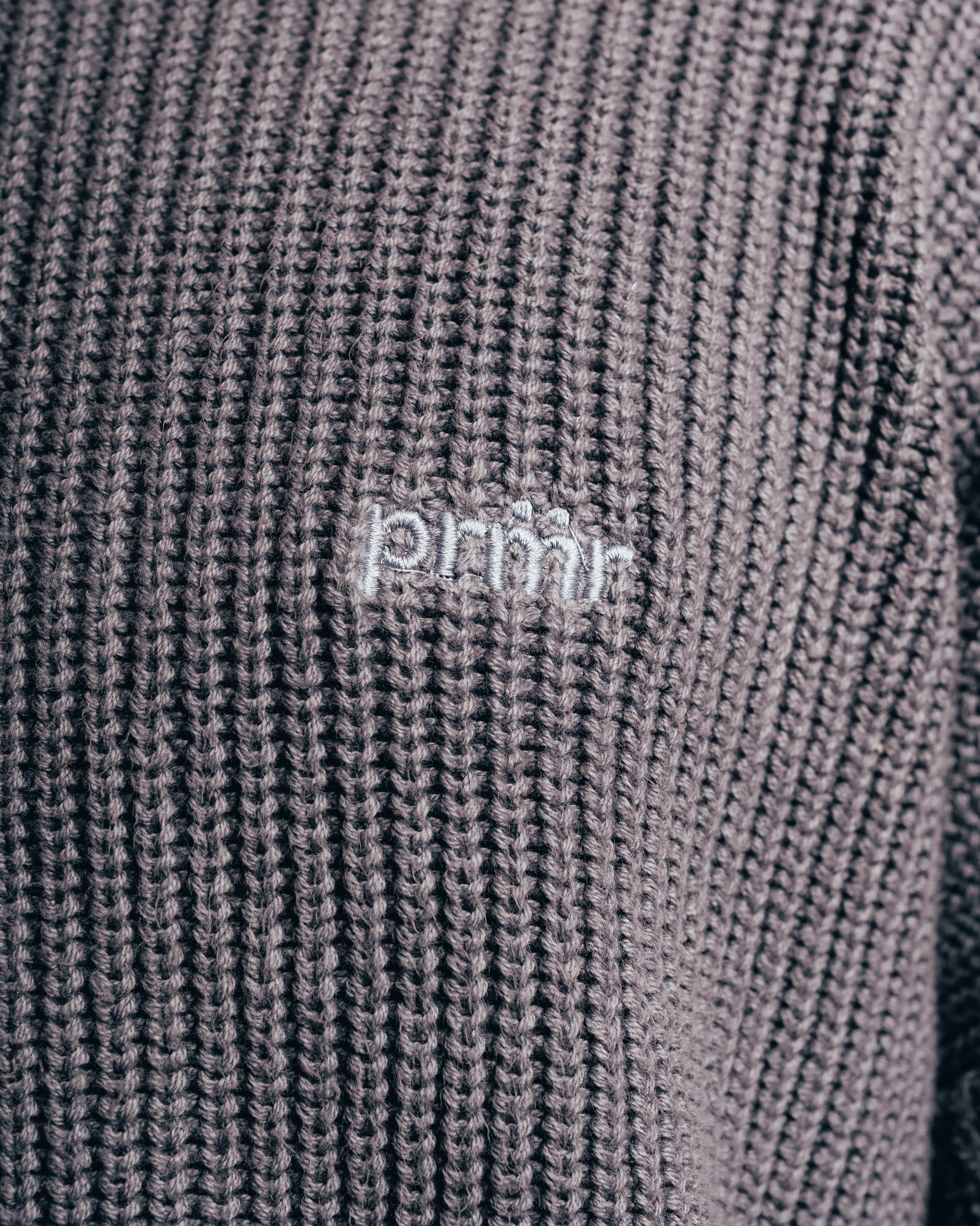 SWEATER TEJIDO PESADO [ PRIMARI ] GRIS PLOMO