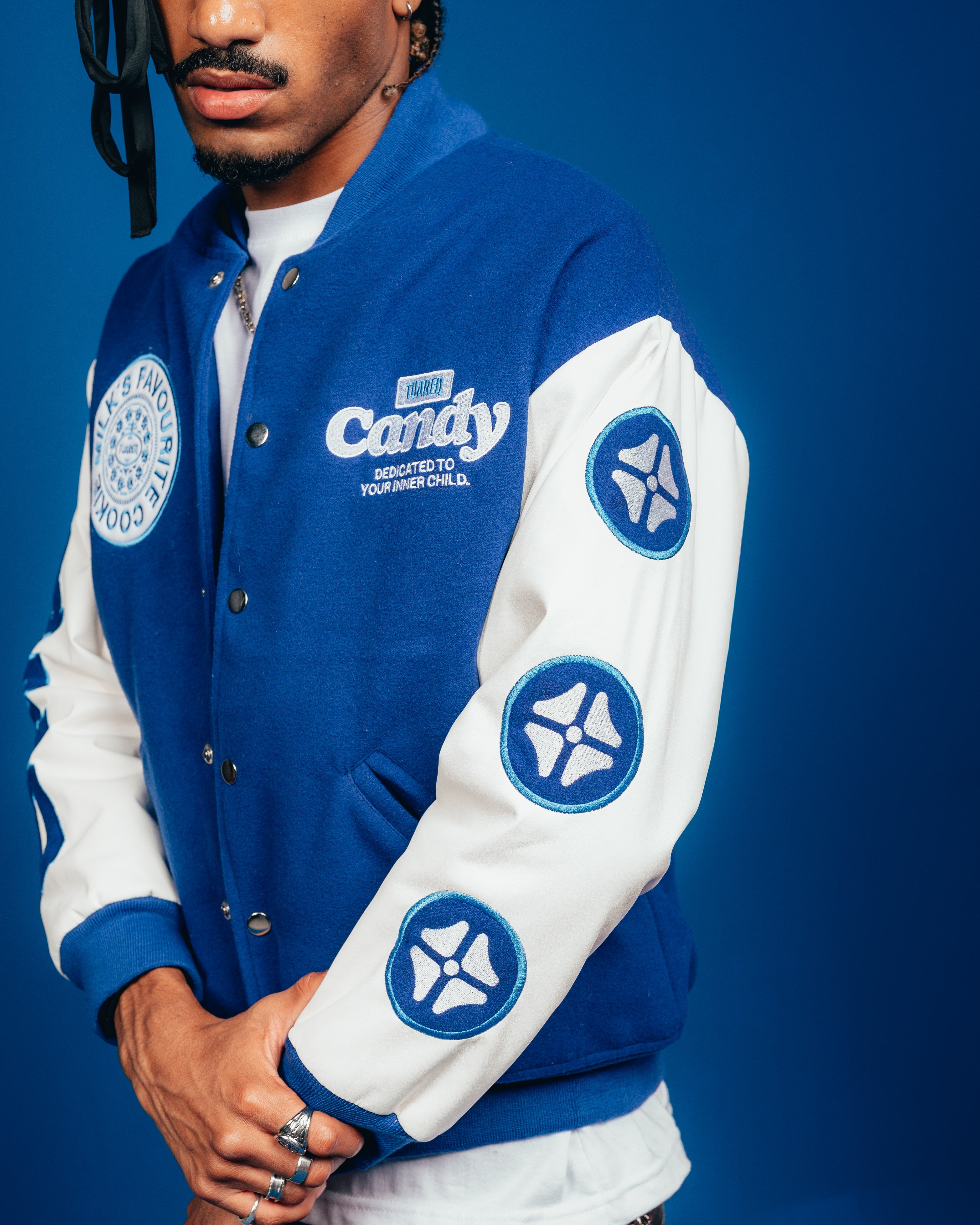 CAMPERA VARSITY CANDY [ OREO ] CLASSIC BLUE