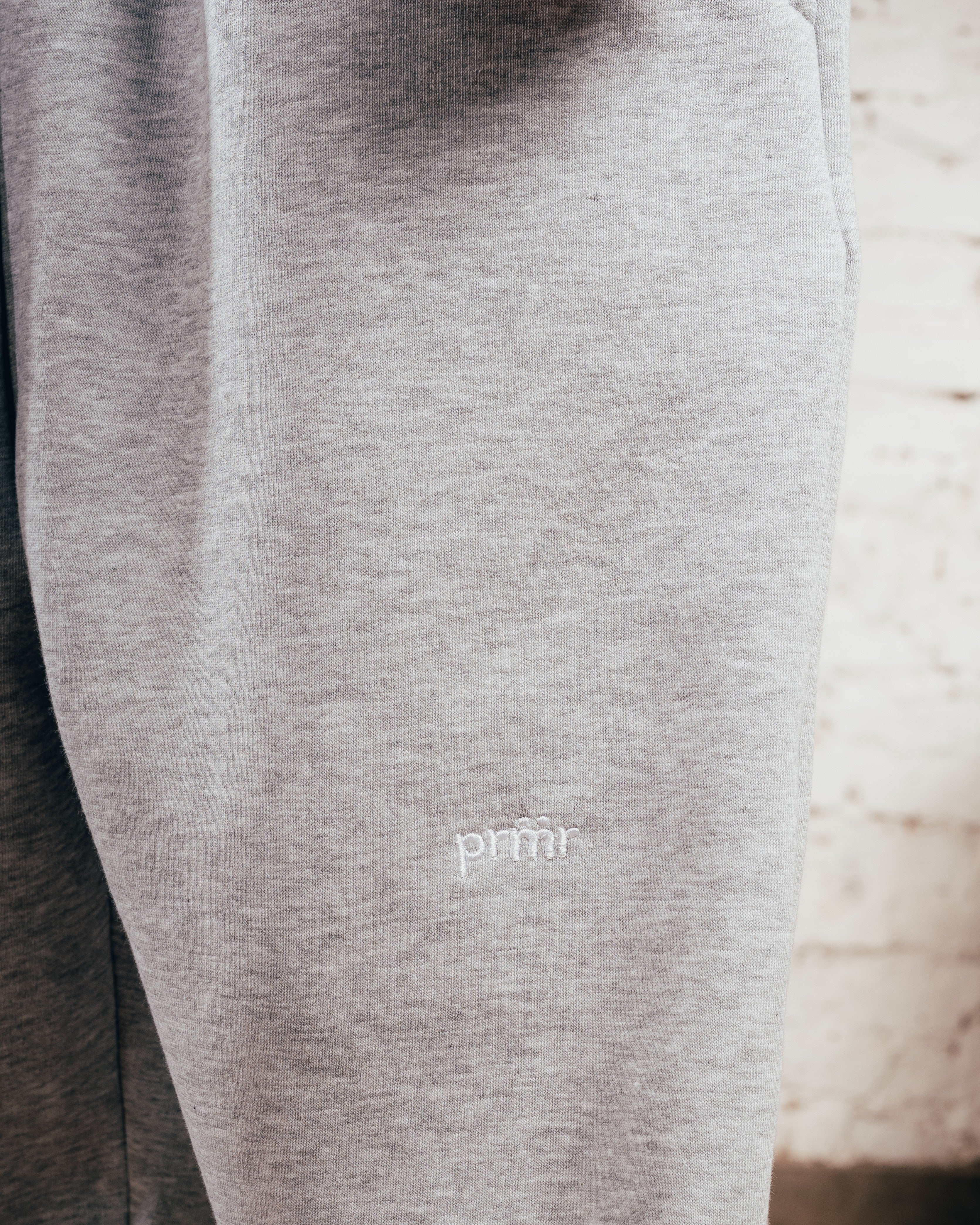 JOGGER PESADO [ PRIMARI ] MELANGE GREY