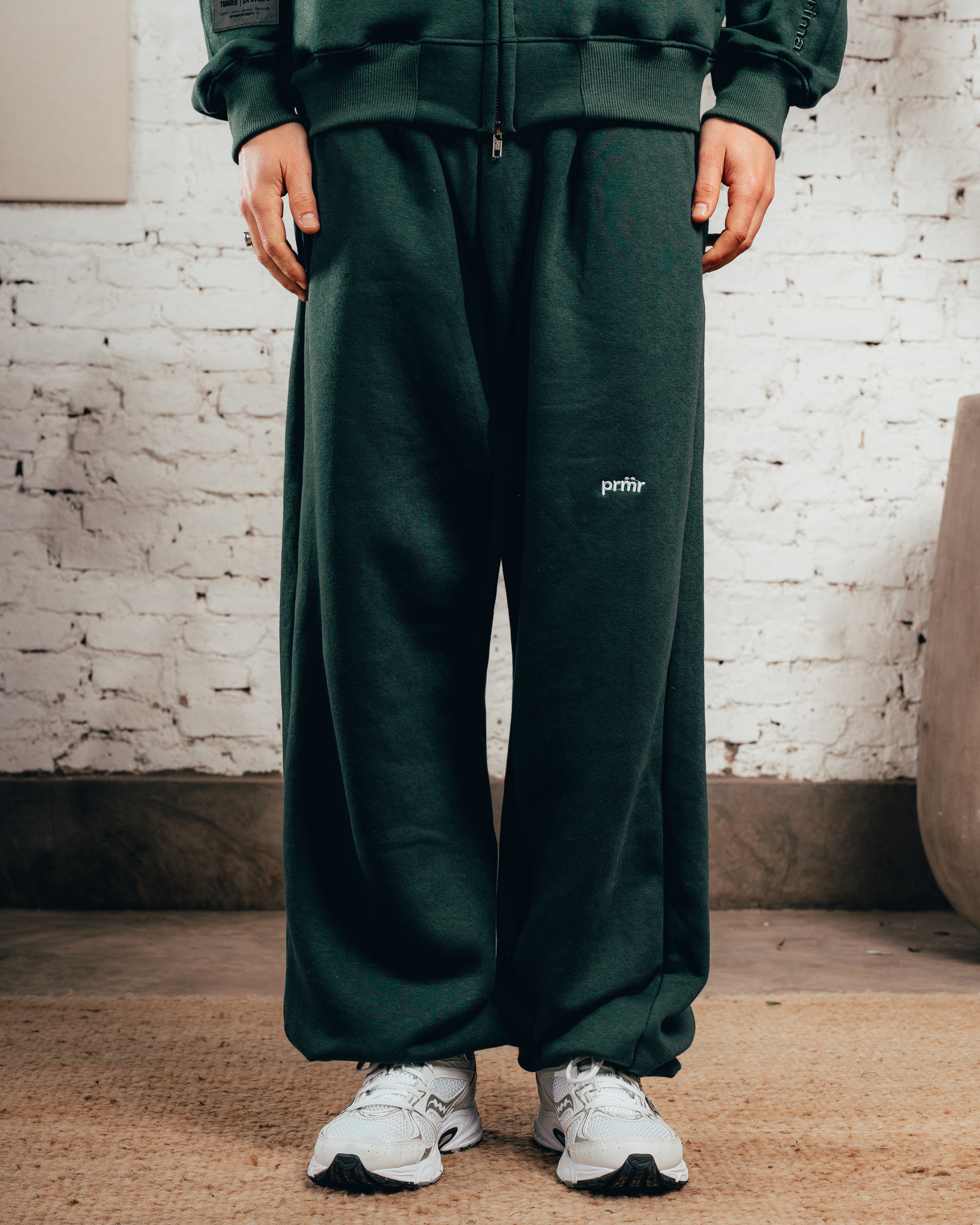 JOGGER PESADO [ PRIMARI ] IRISH GREEN