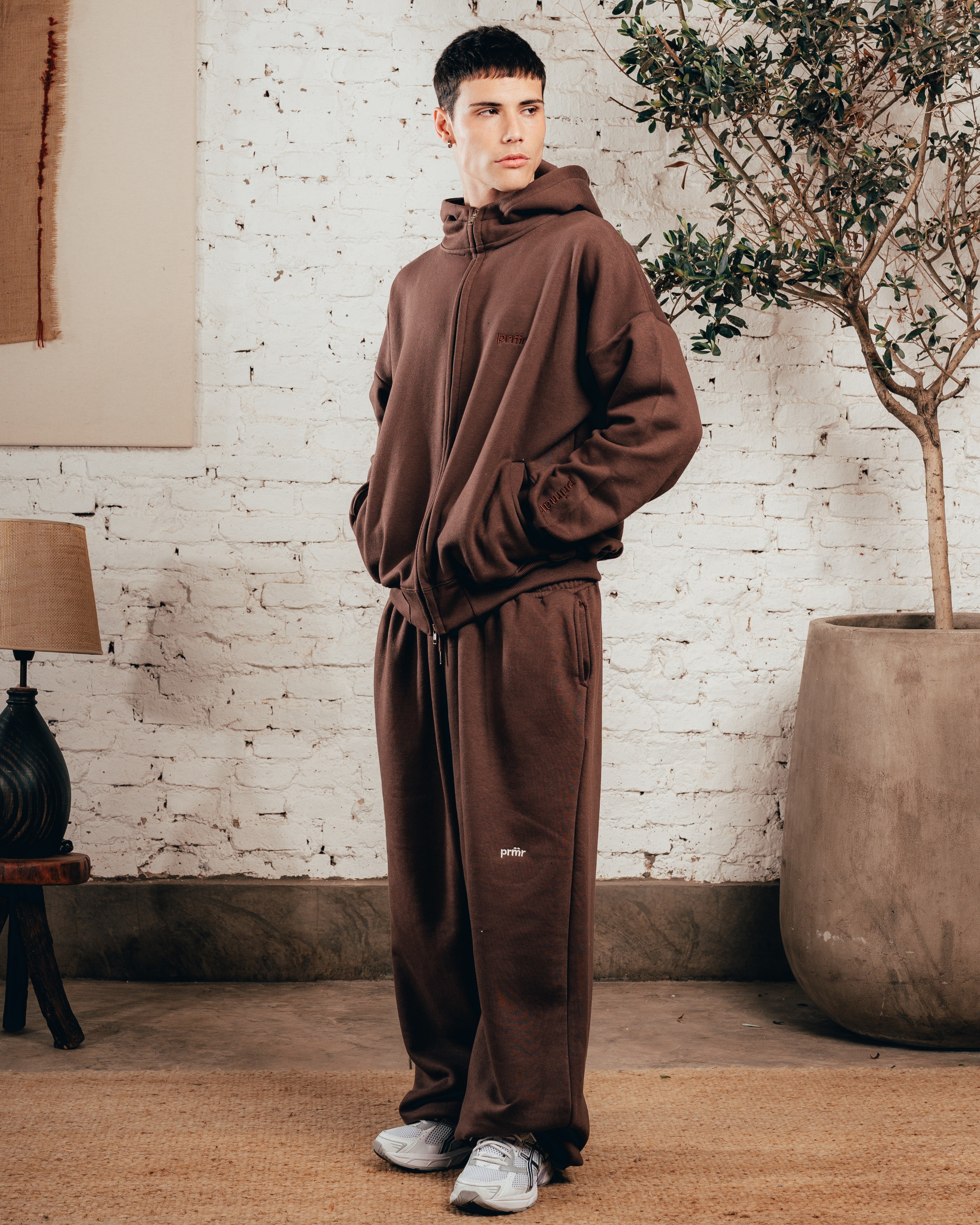 JOGGER PESADO [ PRIMARI ] CHOCOLATE
