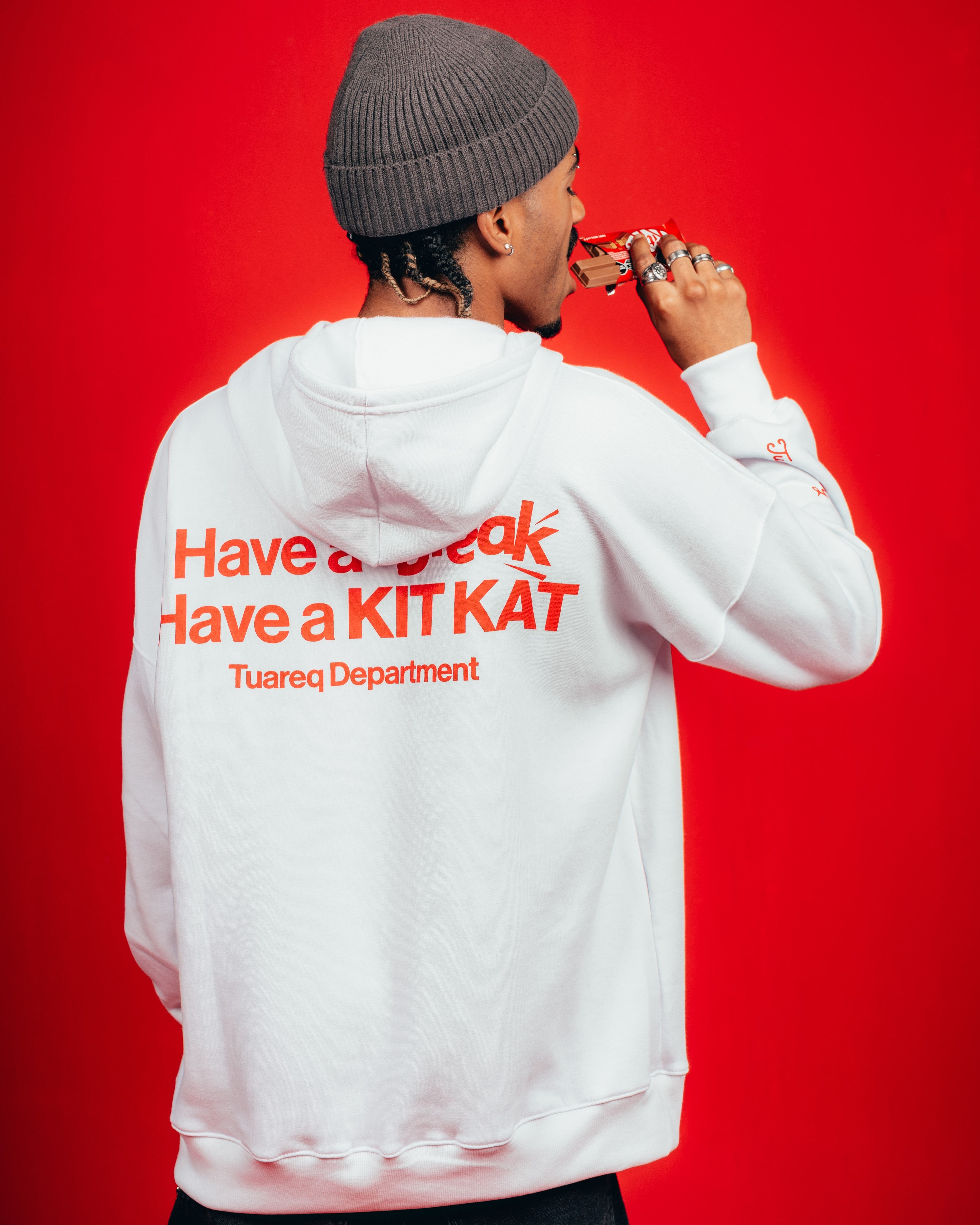 HOODIE PESADO CANDY [ KIT KAT ] WHITE