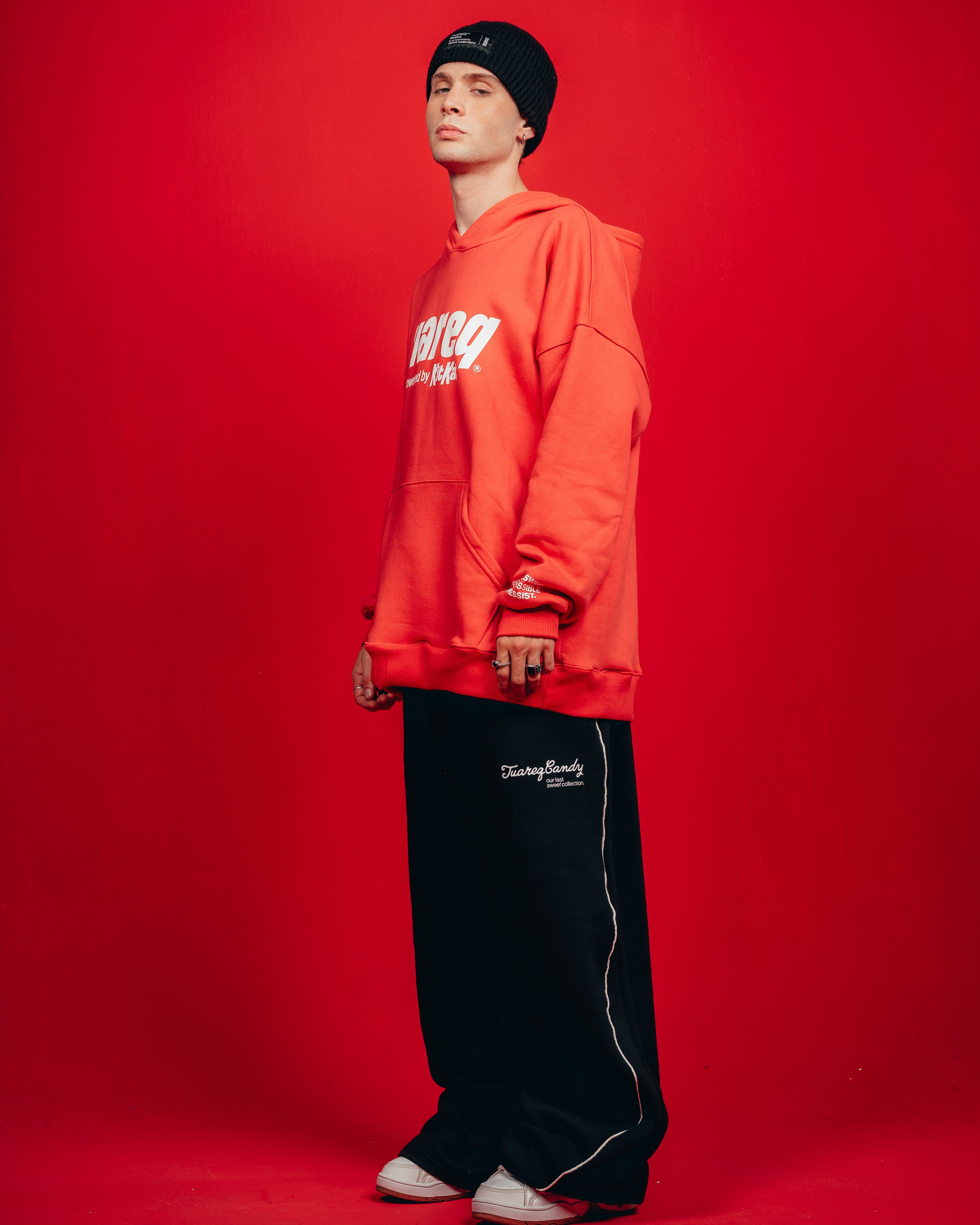 HOODIE PESADO CANDY [ KIT KAT ] RED